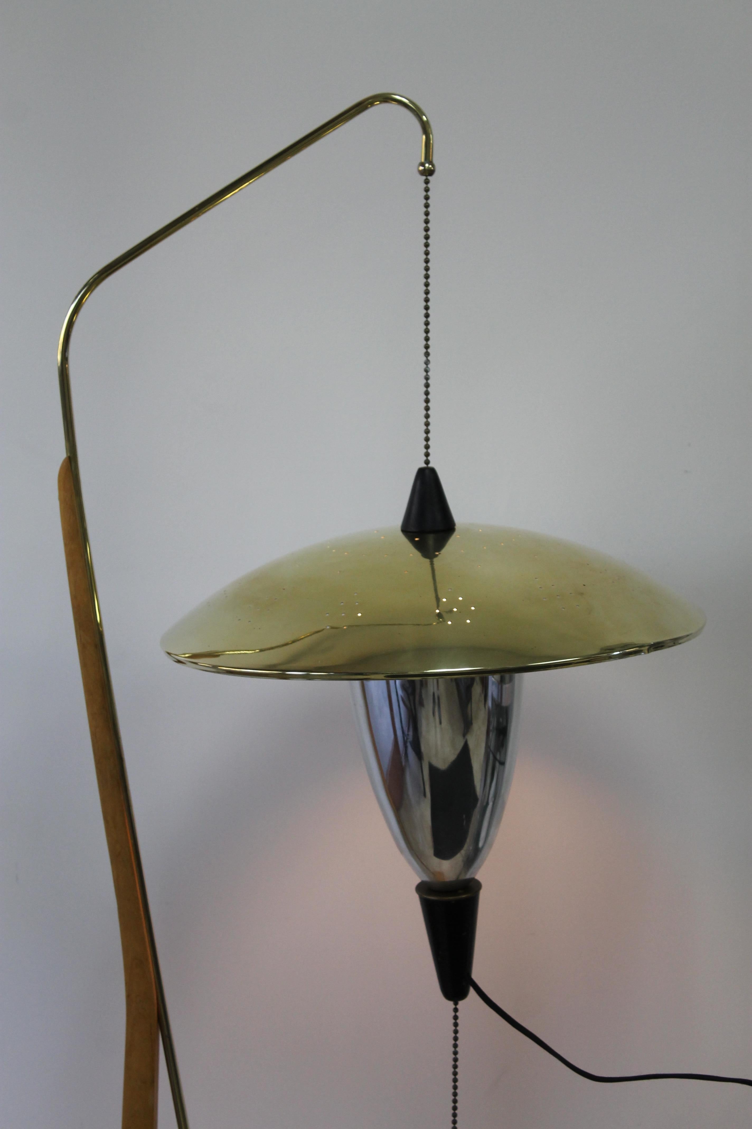 Arthur F. Jacobs Adjustable Floor Lamp In Good Condition In Palm Springs, CA
