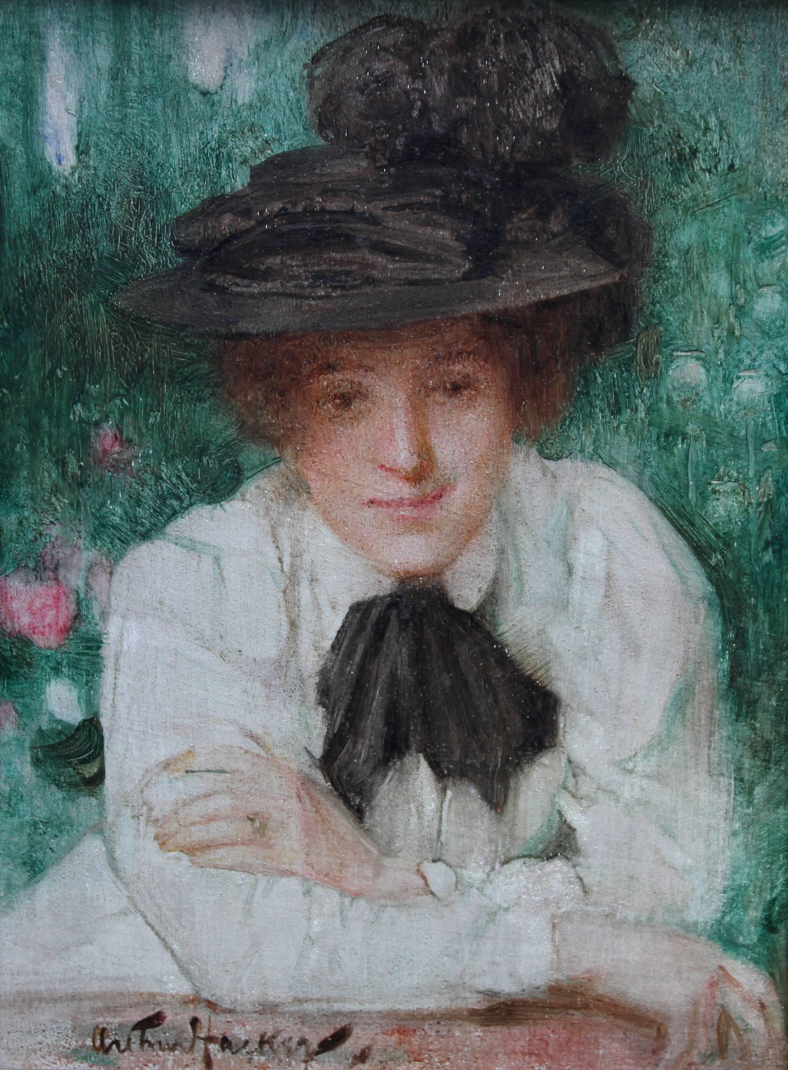 Porträt einer edwardianischen Dame – britisches impressionistisches Ölgemälde mit schwarzem Hut – Painting von Arthur Hacker