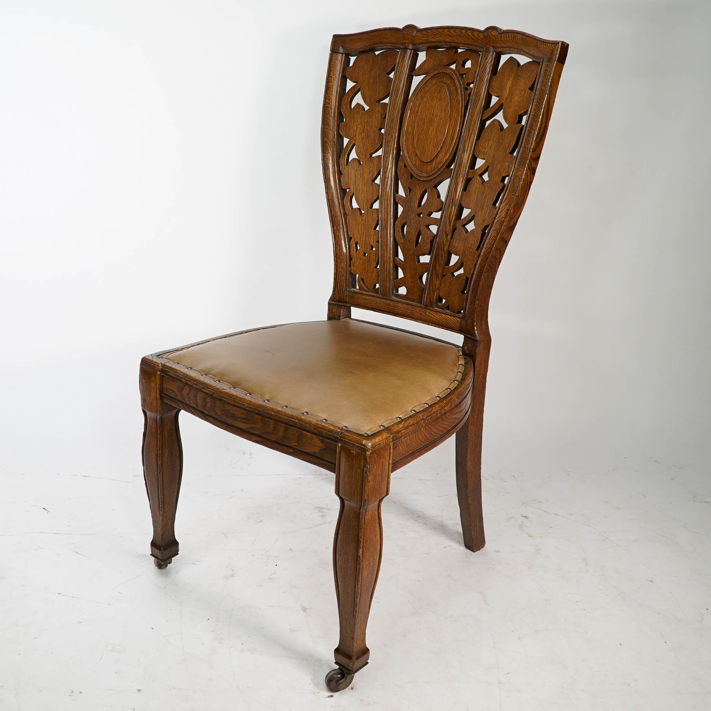 arthur heygate mackmurdo chair