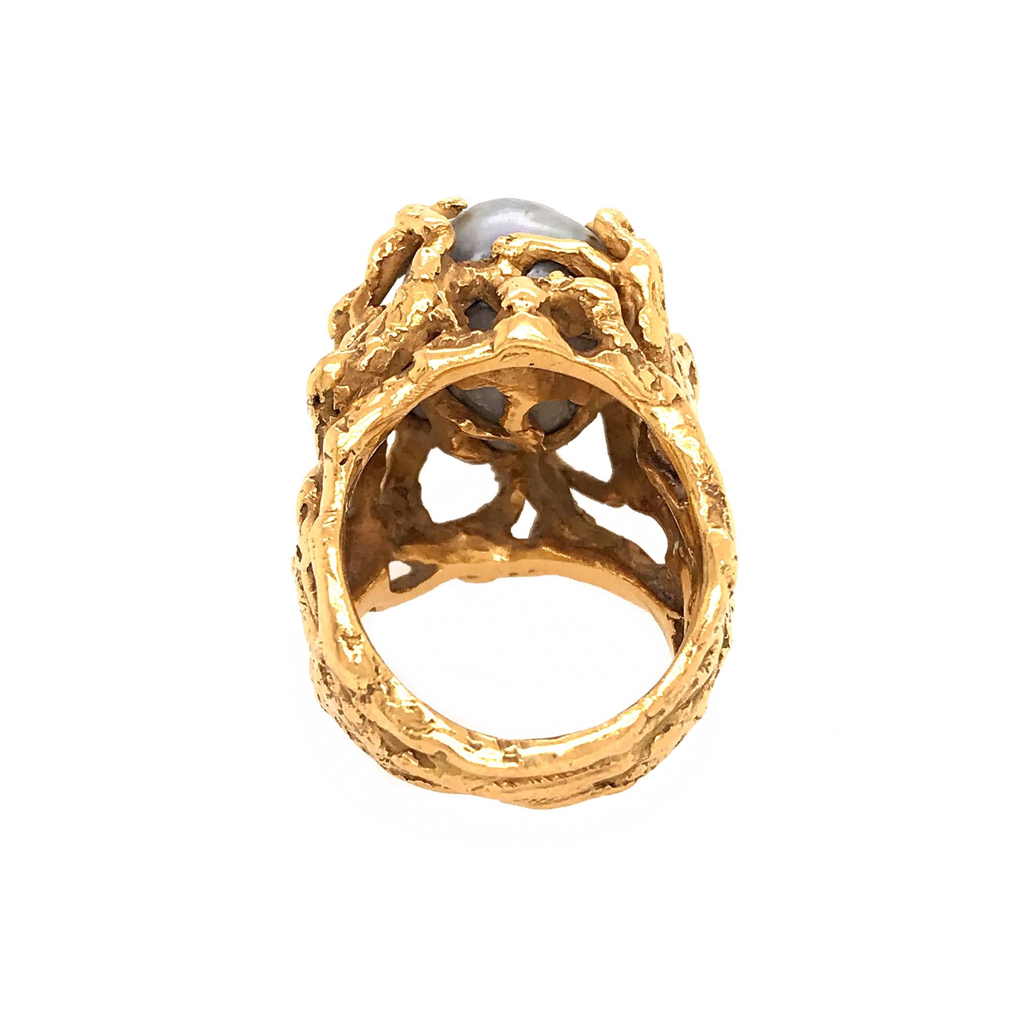 Arthur King 18 Karat Yellow Gold Baroque Pearl Ring In Good Condition In New York, NY