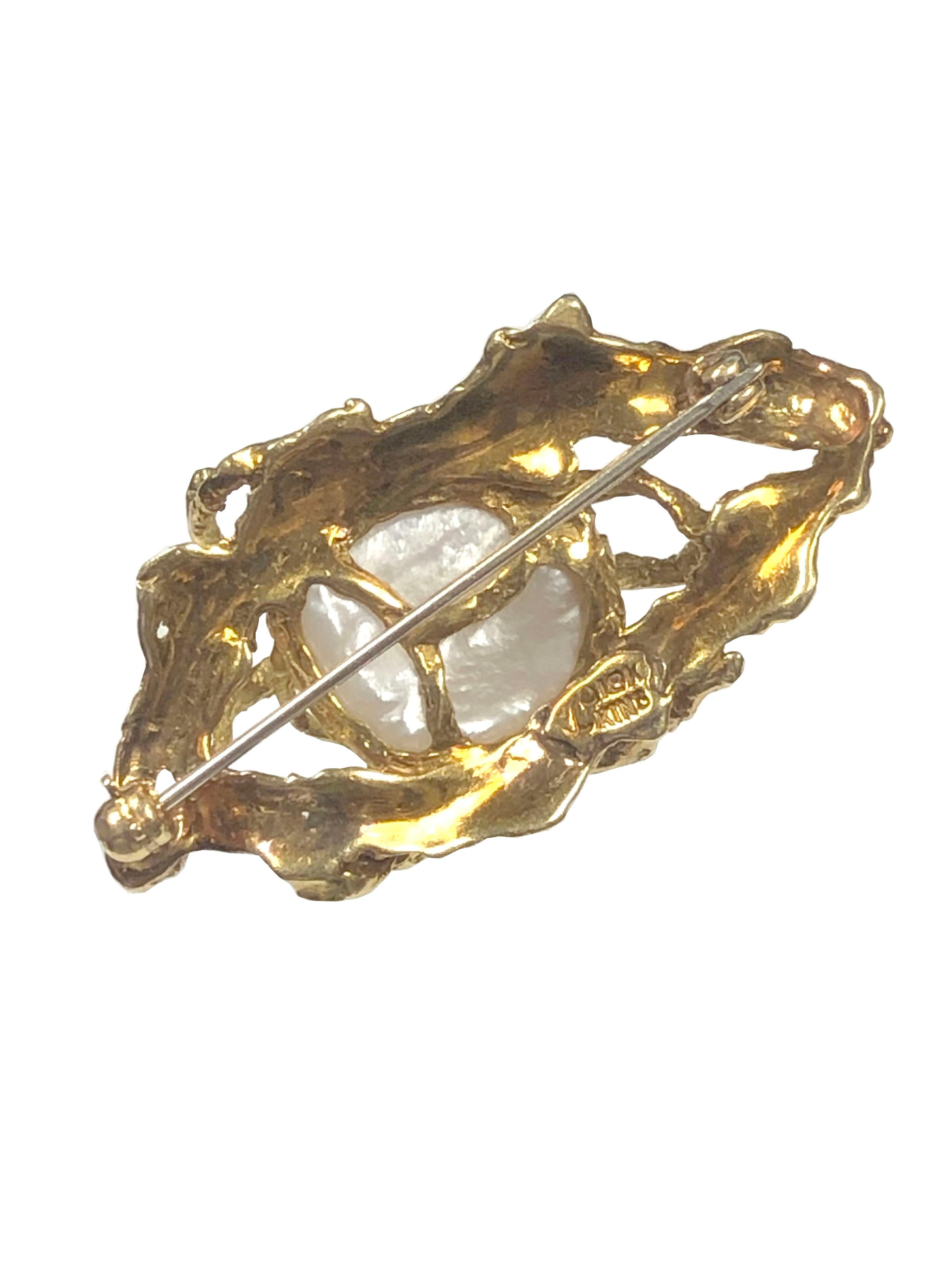 Circa 1960s Arthur King 18k Yellow Gold Free Form Brooch, measuring 1 3/4 inches in length X 1 inch and weighing 16.6 Grams, centrally set with a Natural Fresh Water Pearl measuring 14 x 12 M.M. 