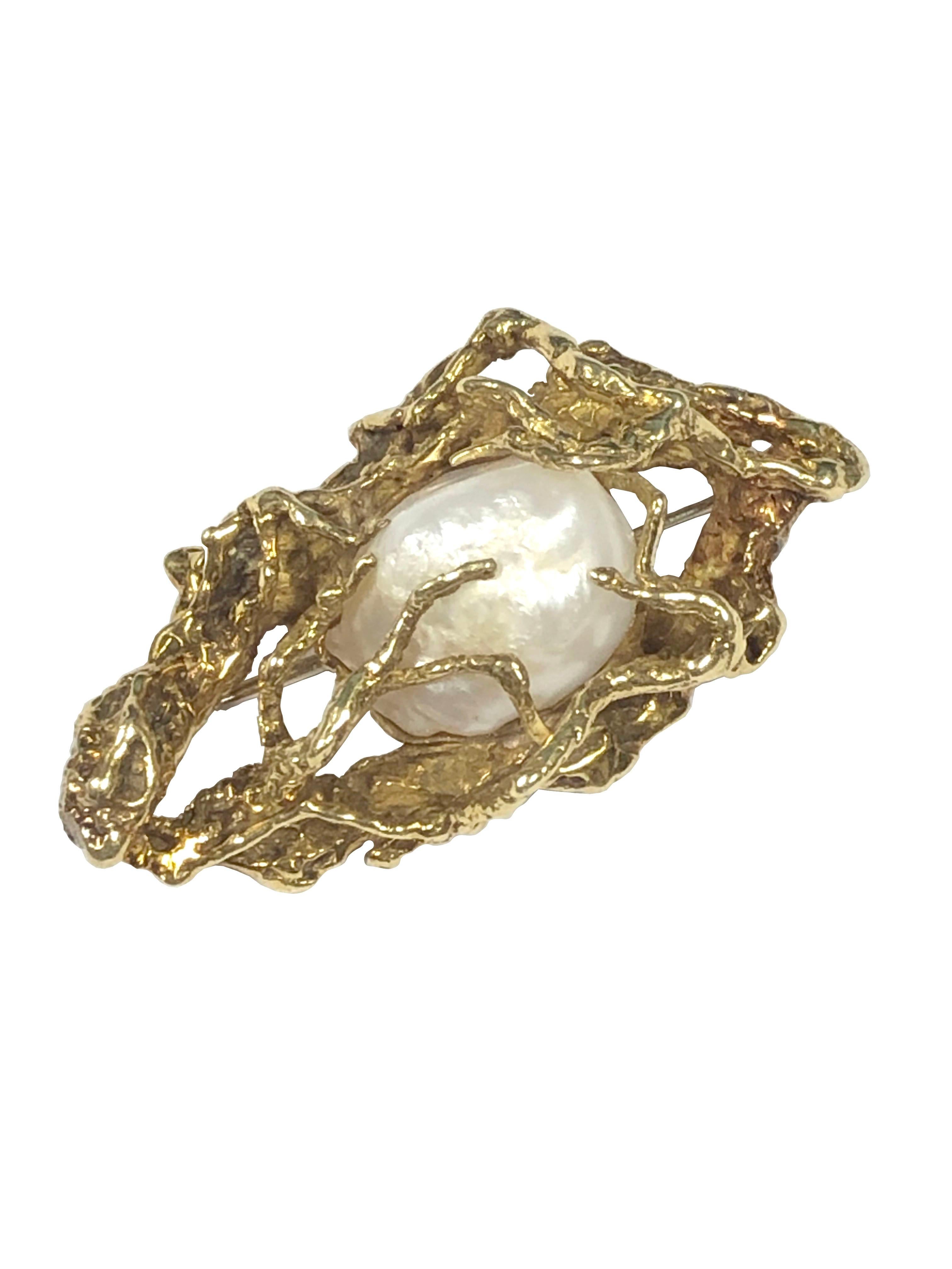 Cabochon Arthur King 1960s Free Form Yellow Gold and Pearl Brooch For Sale