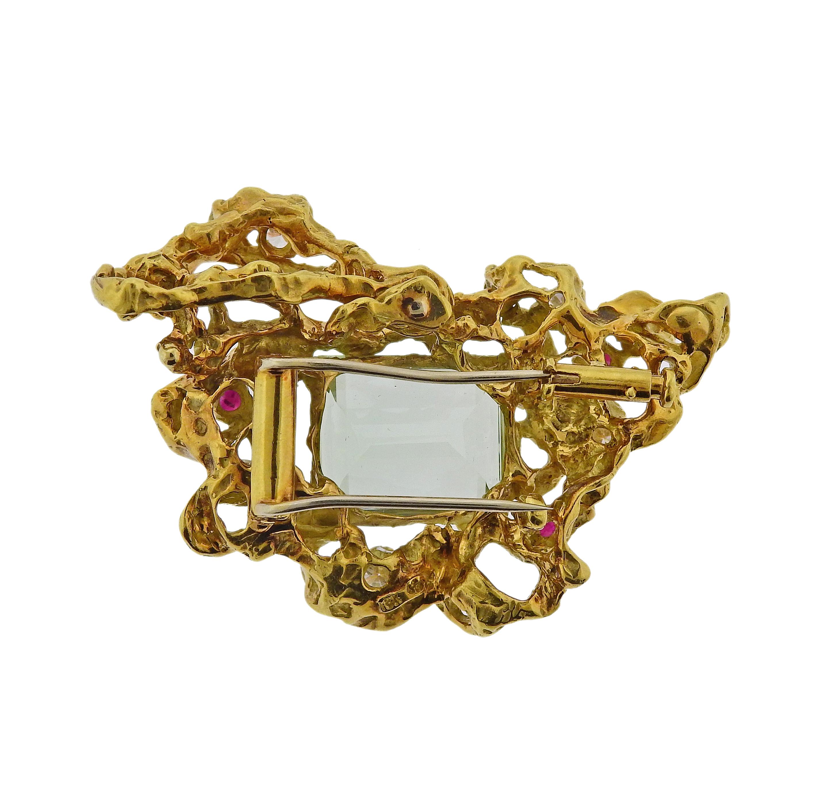 Arthur King 1970s Aquamarine Diamond Ruby Gold Freeform Brooch Pendant In Excellent Condition In Lambertville, NJ
