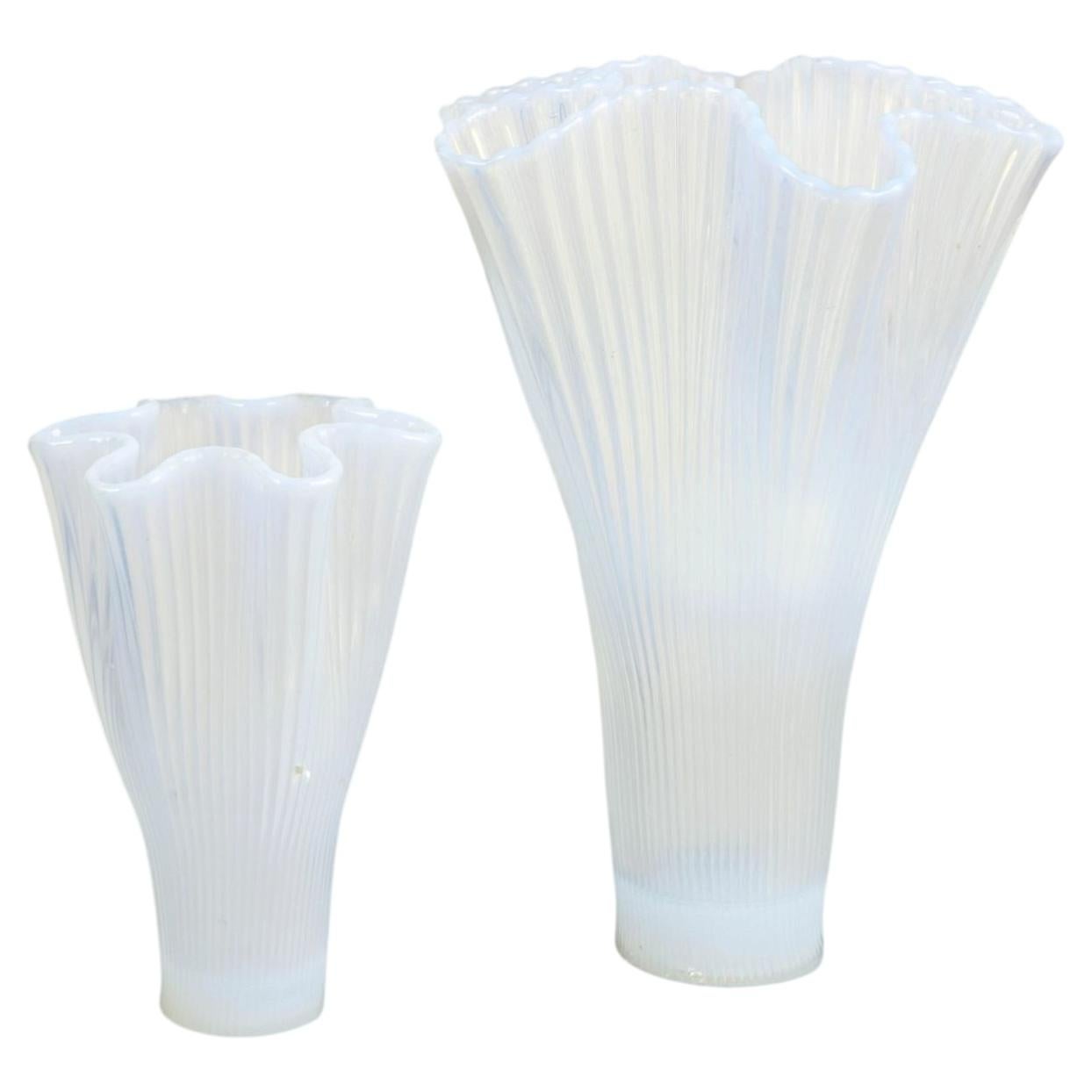 Arthur Percy for Gullaskruf, Sweden. Two “Reffla” art glass vases, 1970s. For Sale