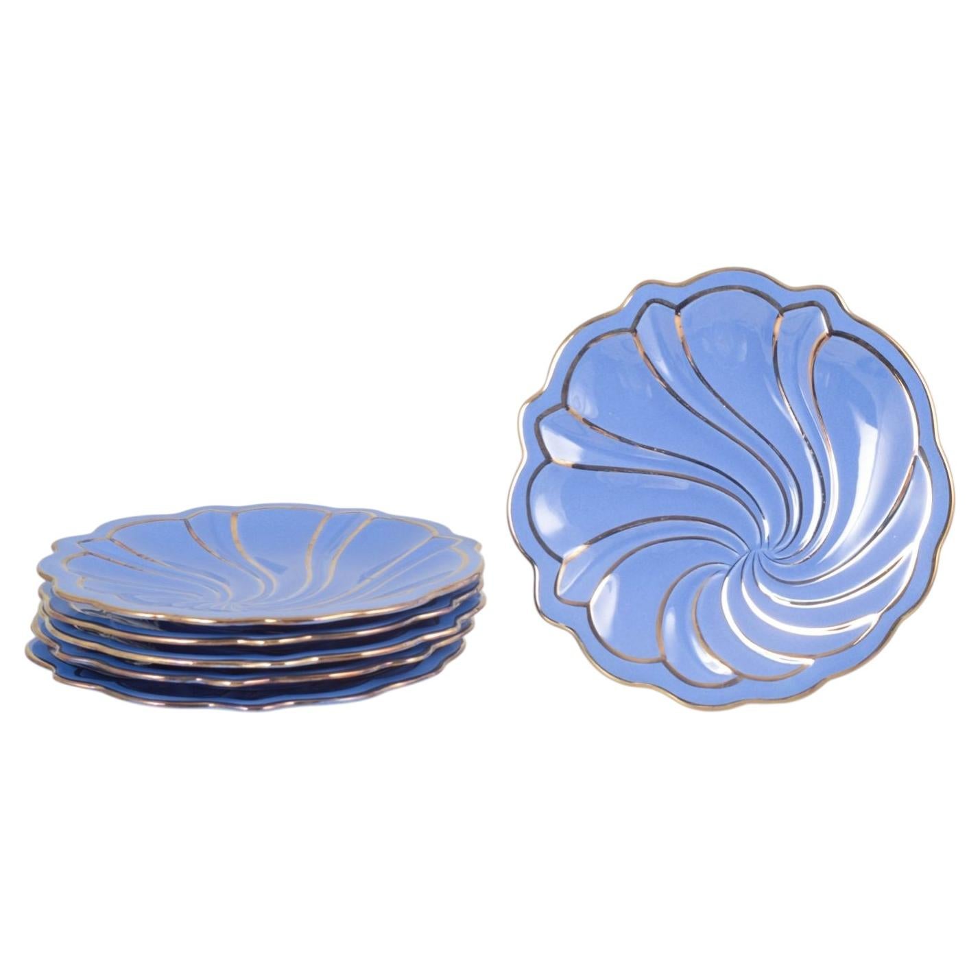 Arthur Percy for Upsala Ekeby. Set of six ceramic "Safir" plates. Mid-20th C. For Sale