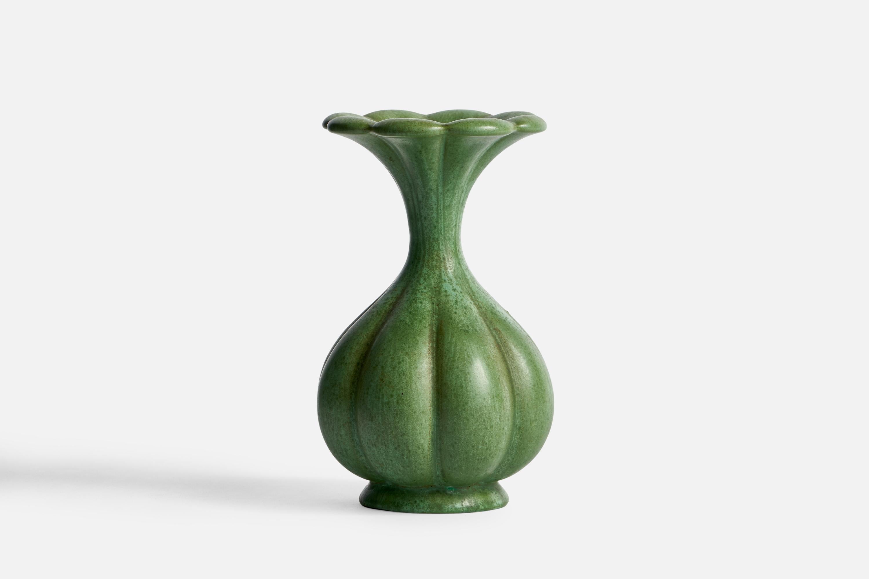 Mid-Century Modern Arthur Percy, Vase, Ceramic, Sweden, 1930s For Sale