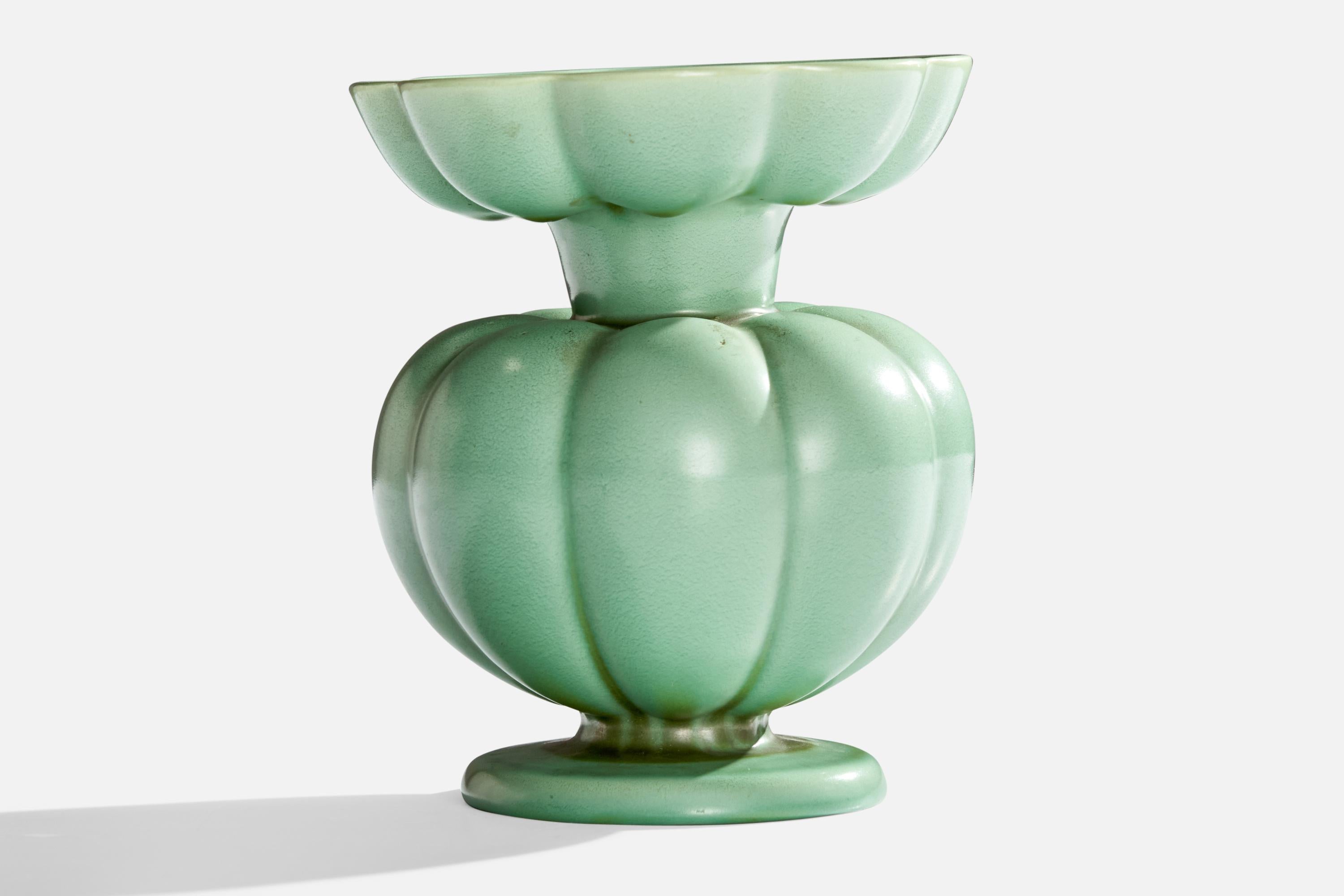 Scandinave moderne Arthur Percy, vase, céramique, Suède, années 1930 en vente