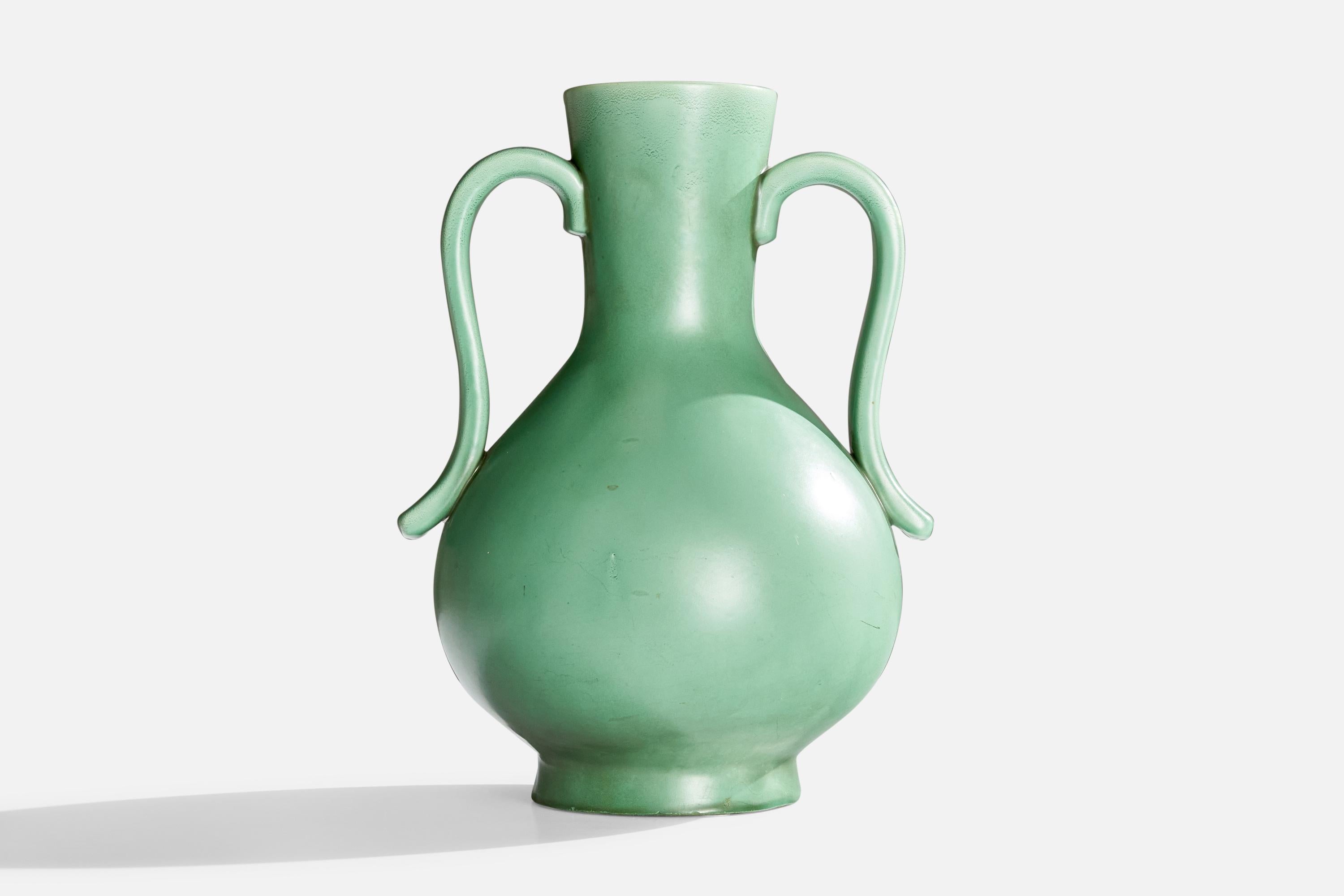 Arthur Percy, Vase, Ceramic, Sweden, 1930s In Good Condition For Sale In High Point, NC