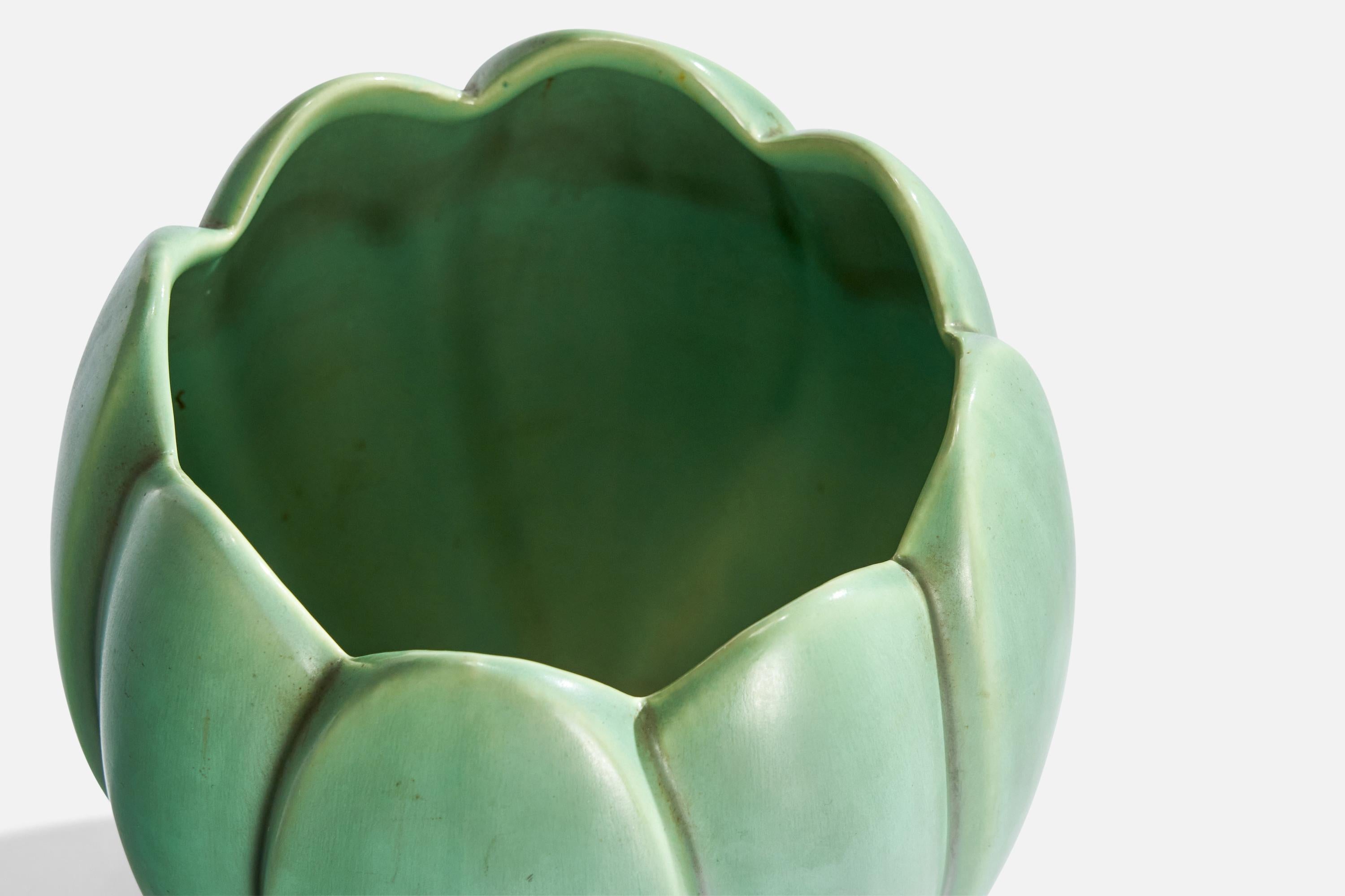 Arthur Percy, vase, céramique, Suède, années 1930 Bon état - En vente à High Point, NC