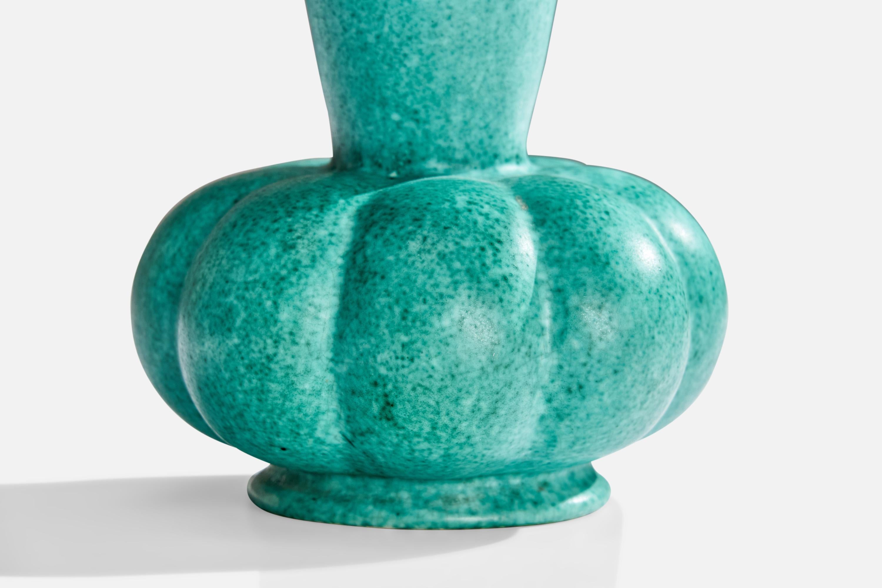 Milieu du XXe siècle Arthur Percy, vase, céramique, Suède, années 1930 en vente