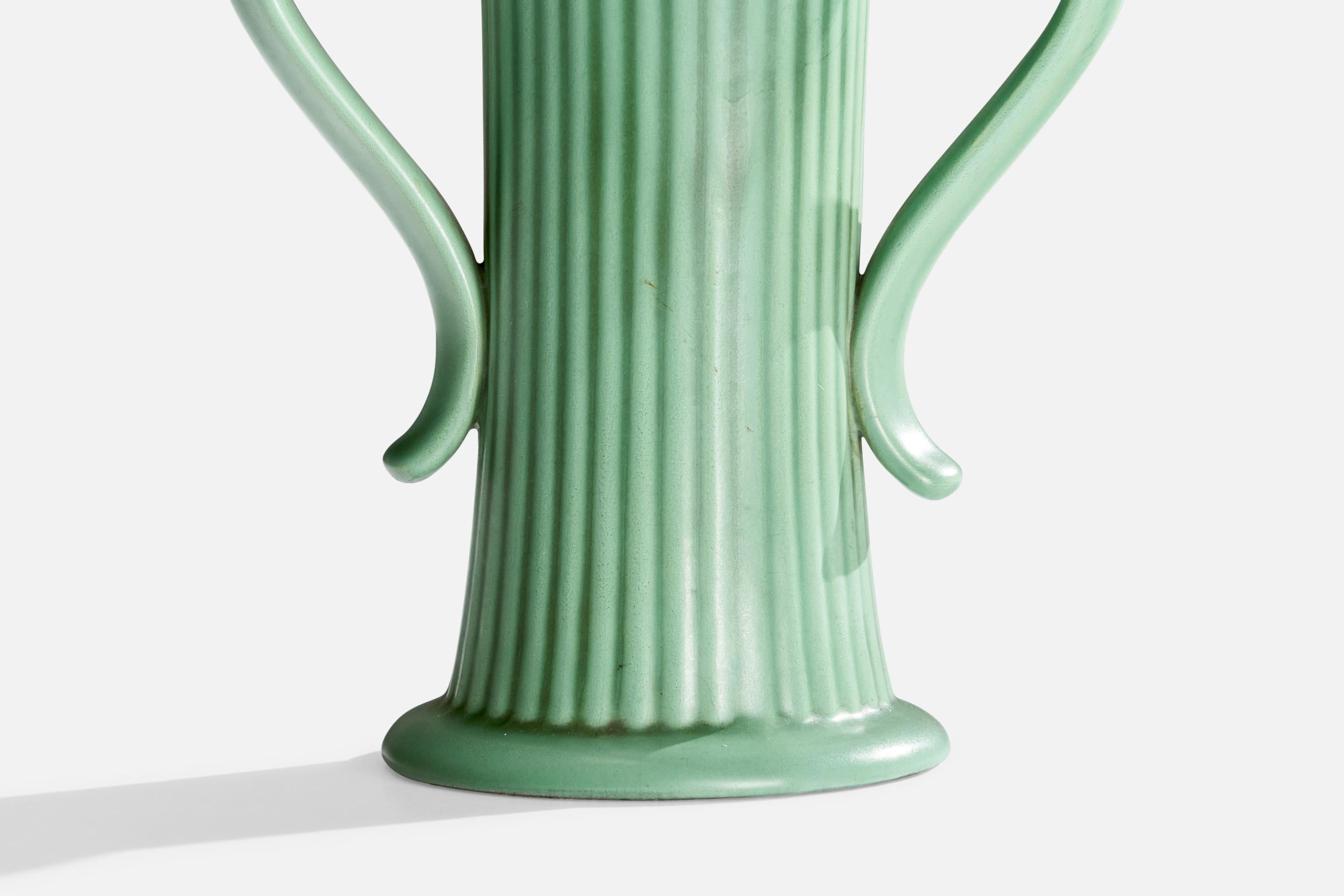 Céramique Arthur Percy, vase, céramique, Suède, années 1930 en vente