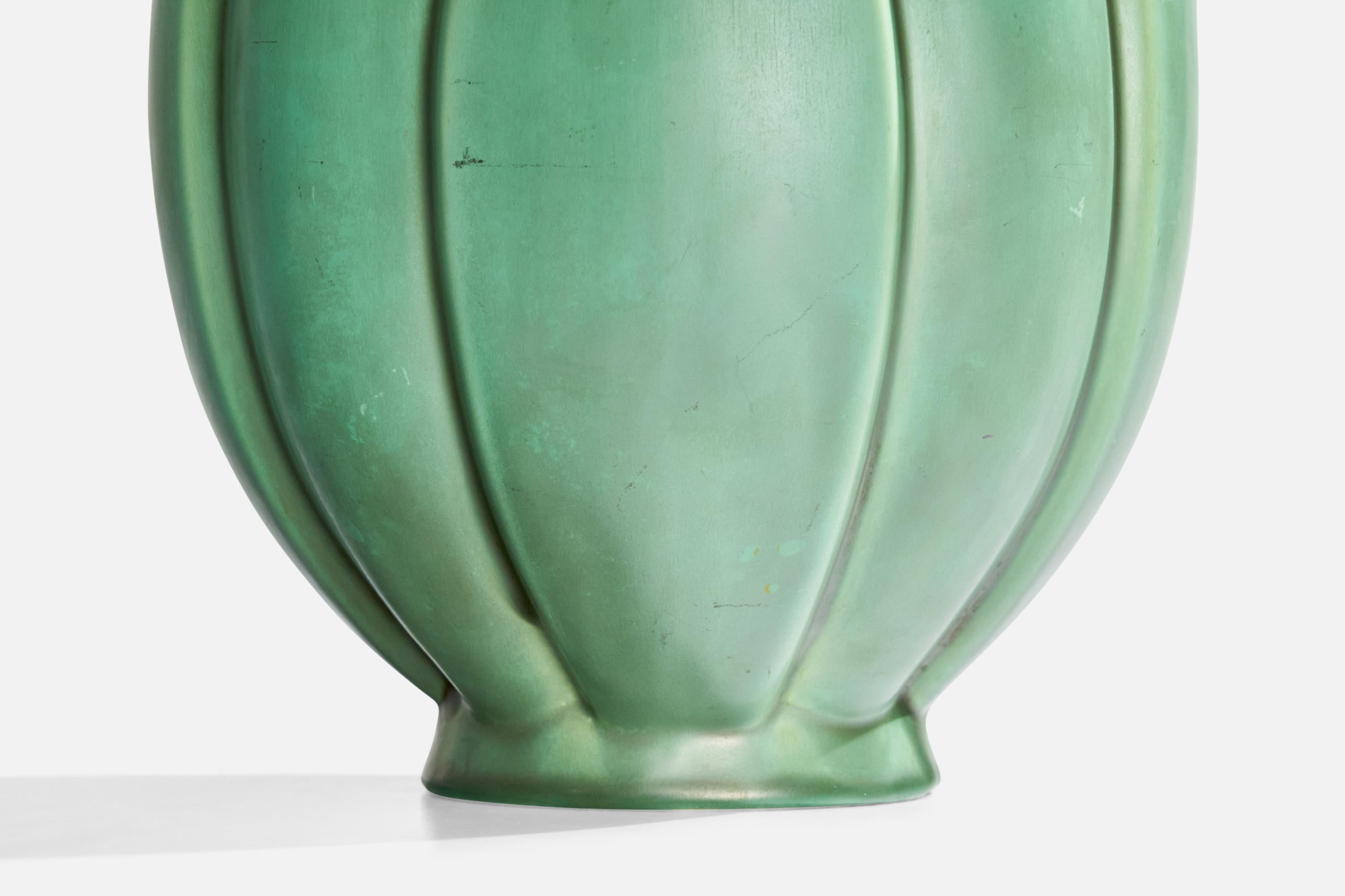 Céramique Arthur Percy, vase, céramique, Suède, années 1930 en vente