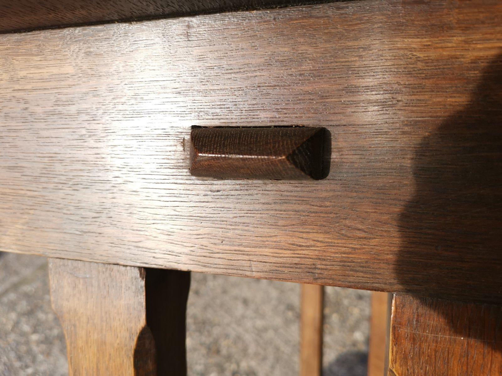 Cotswold style oak refectory dining or library table with carved chevron details For Sale 4