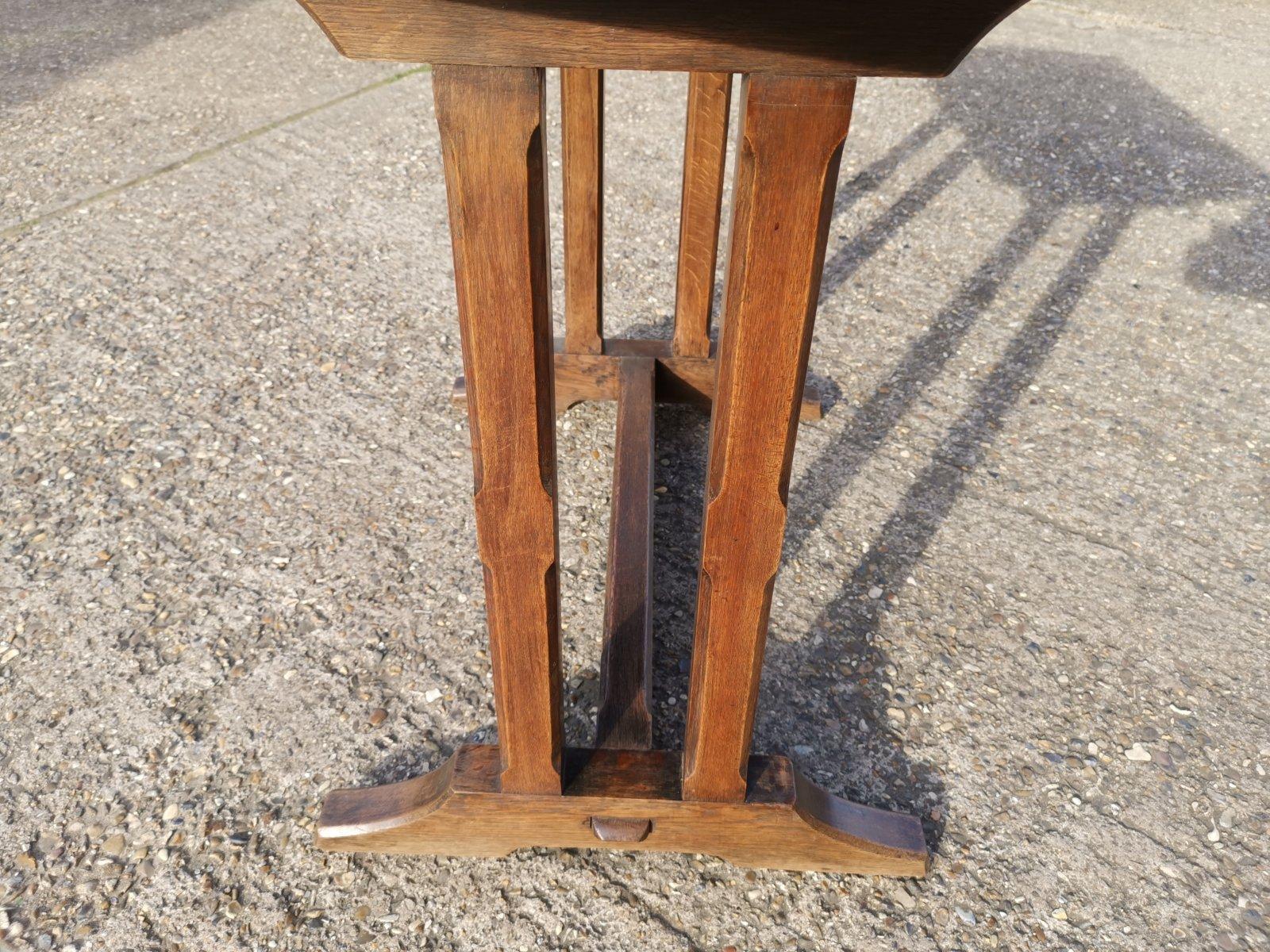Cotswold style oak refectory dining or library table with carved chevron details For Sale 7