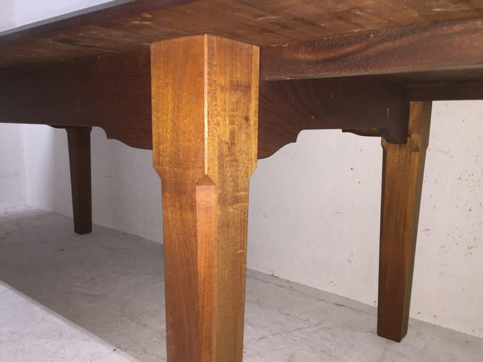 Early 20th Century Arthur Simpson Attr an English Arts & Crafts Walnut Slide Extending Dining Table For Sale