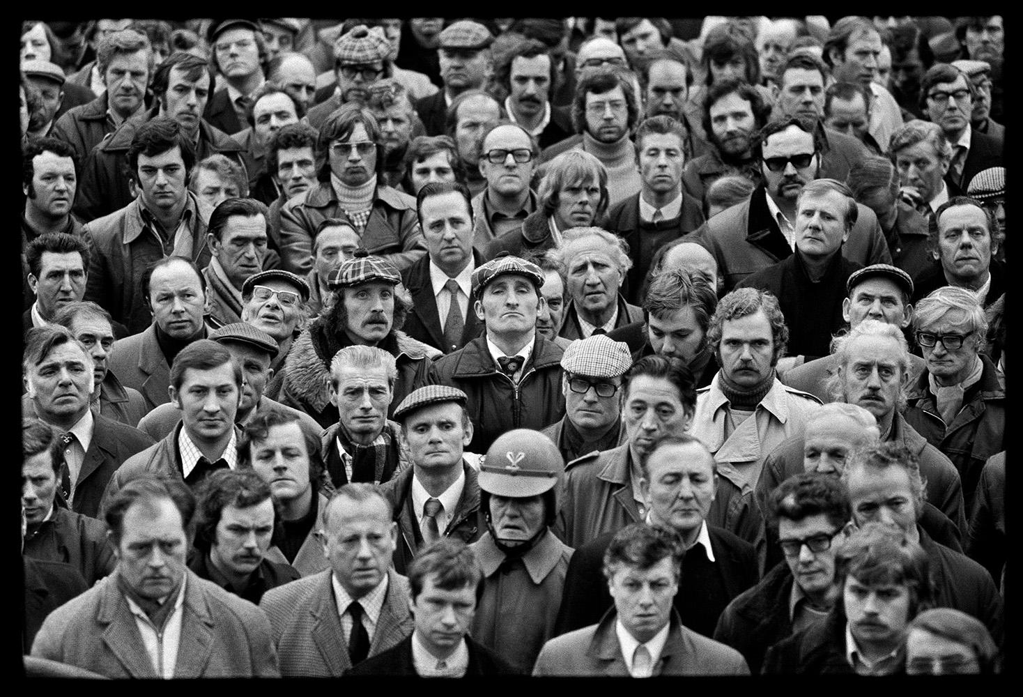 Angry Dockers

By Arthur Steel 

Paper size: 16 x 13" / 41 x 33 cm

Silver Gelatin Print
1970 (printed later)
unframed
hand signed
limited edition of 50

note other print sizes and framing options are available, please enquire for details


Regarded
