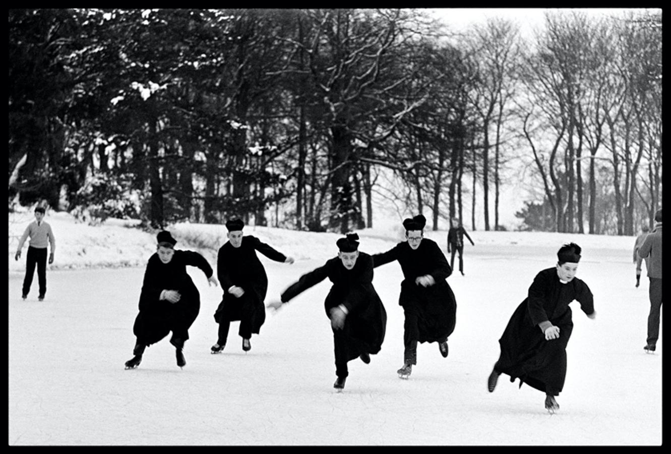 Ice Skating Priests 

by Arthur Steel

COUNTY DURHAM 1966

All prints are hand signed limited editions, no further prints are produced once sold.

paper size - 44 x 33.5 " / 112 x 85 cm 
signed and numbered by artist on front 
edition of 30 only