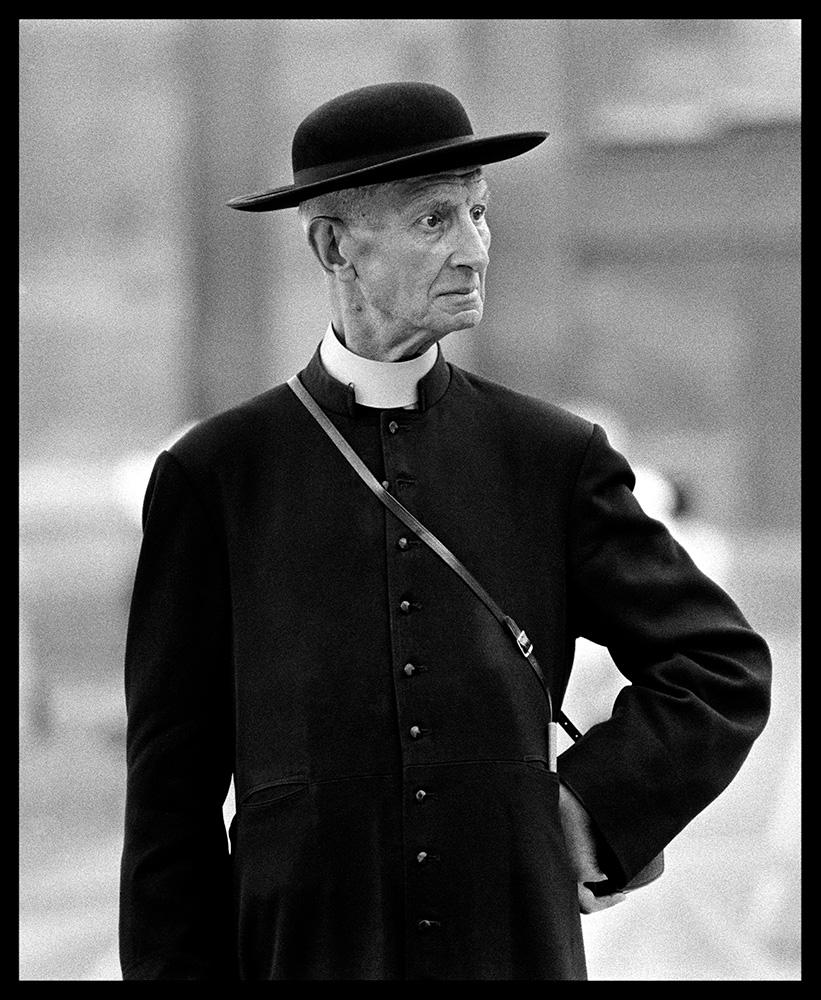 Italian Priest 

By Arthur Steel 

Paper size: 44 x 33.5" / 112 x 85 cm

Silver Gelatin Print
1970 (printed later)
unframed
hand signed
limited edition of 30

note other print sizes and framing options are available, please enquire for