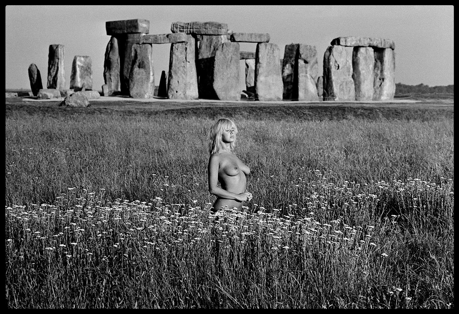 Stonehenge Model

By Arthur Steel 

Paper size: 54 x 41" / 137 x 104 cm

Silver Gelatin Print
1970 (printed later)
unframed
hand signed
limited edition of 20

note other print sizes and framing options are available, please enquire for