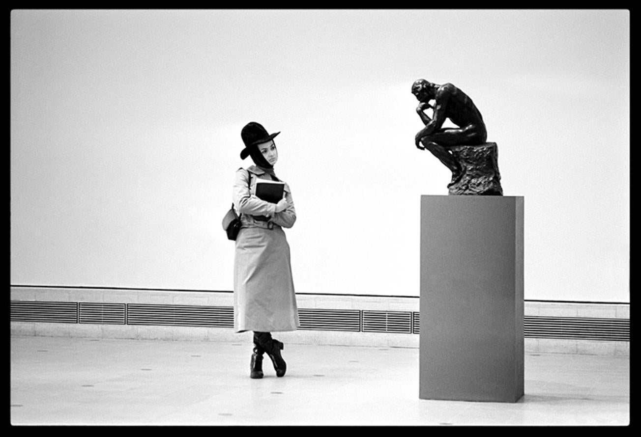 The Thinkers 

by Arthur Steel

The Thinkers – The National Gallery London circa 1968. A female art lover admires’The Thinker’, a famous bronze by the French sculptor Auguste Rodin.

All prints are hand signed limited editions, no further prints are