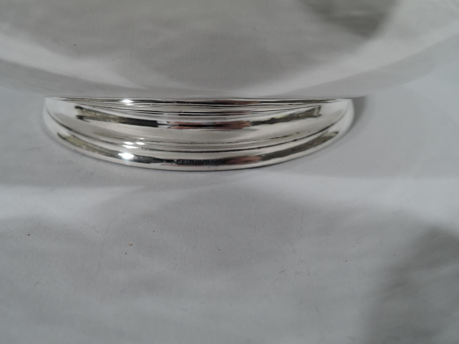 Arthur Stone Craftsman Hand-Hammered Sterling Silver Bowl In Excellent Condition In New York, NY