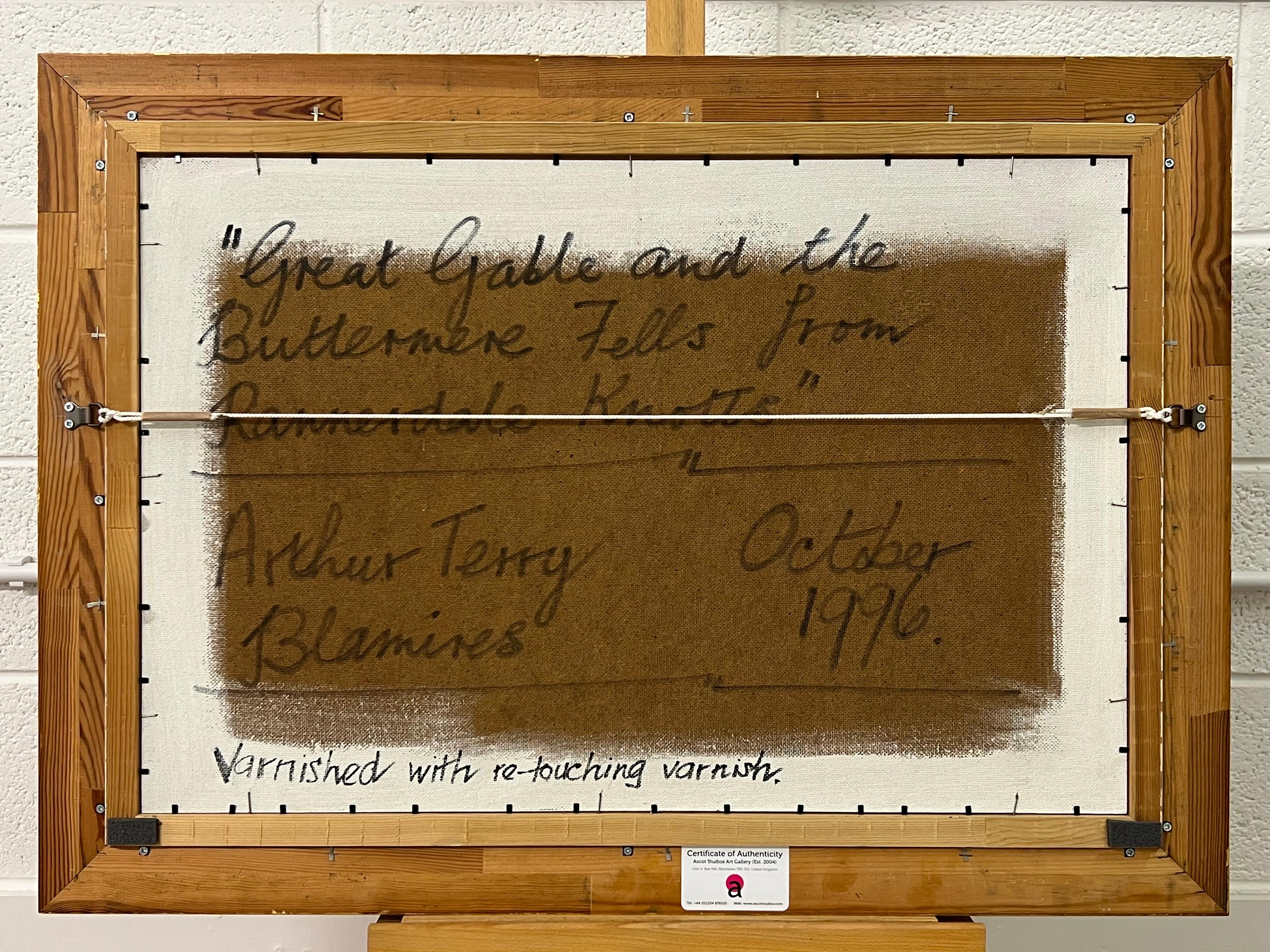 Great Gable & Buttermere dans le Lake District anglais par un artiste britannique du 20ème siècle en vente 15