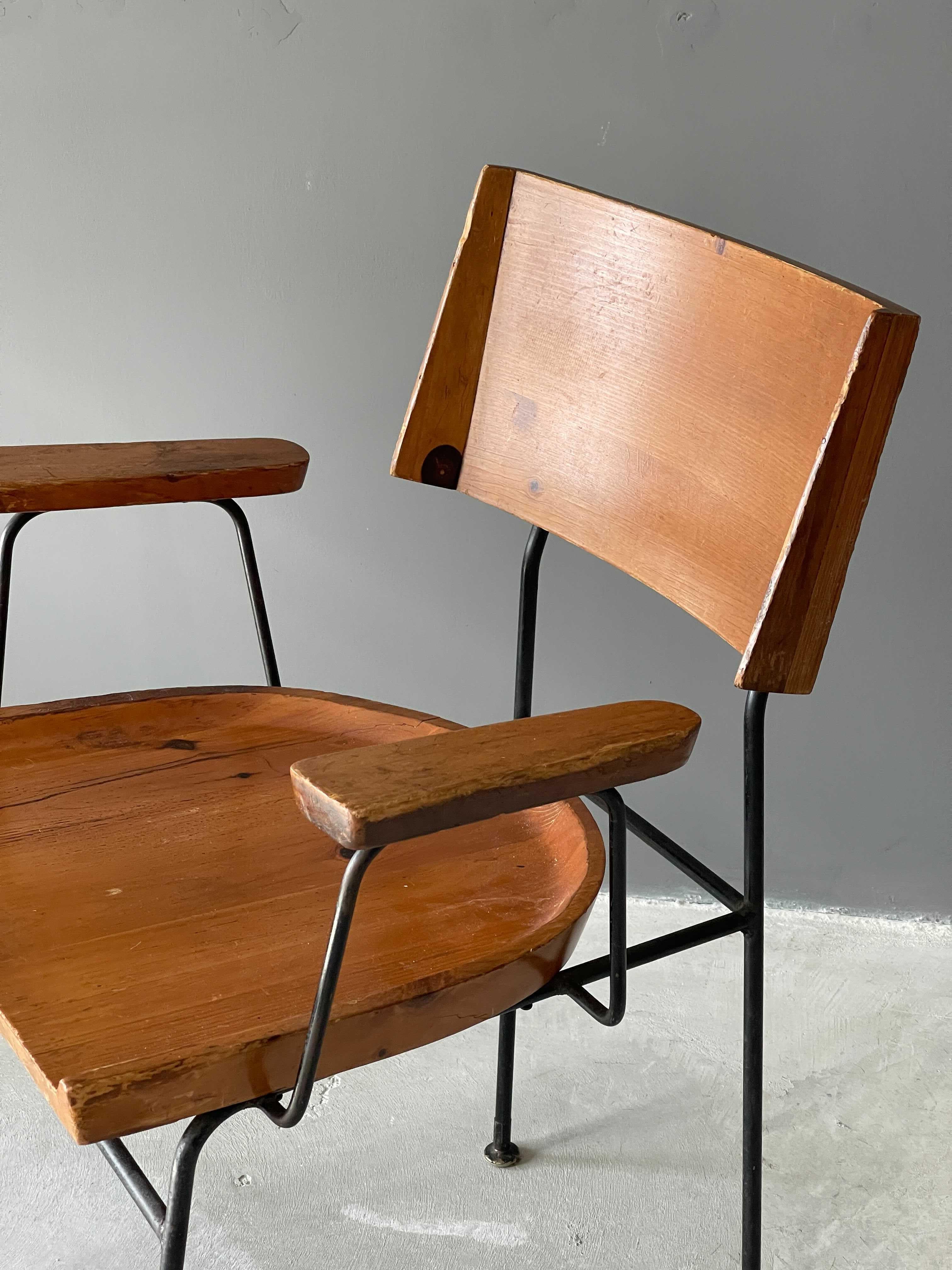 American Arthur Umanoff, Arm Chair, Solid Pine, Lacquered Iron, America, 1950s