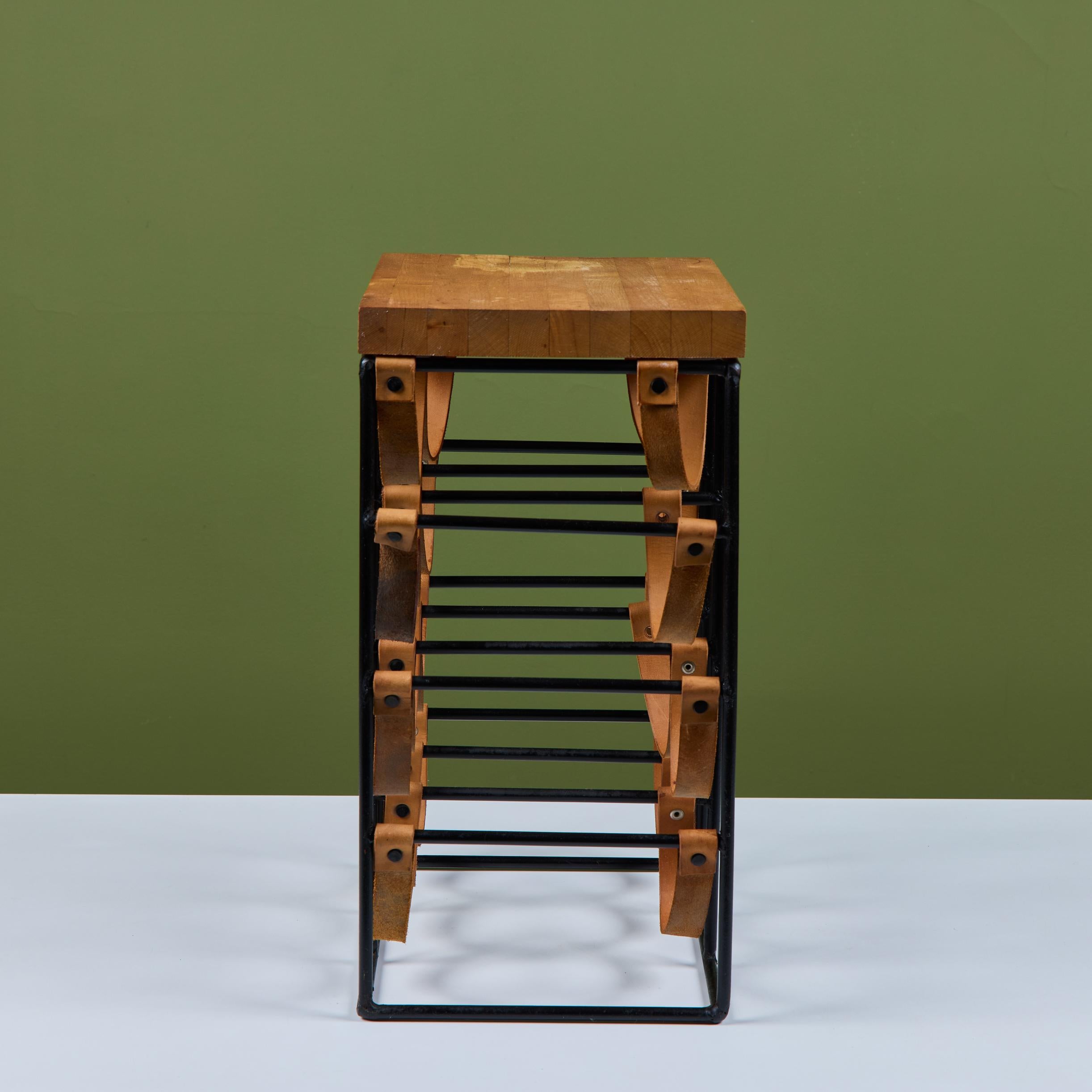 Pelle Portabottiglie in legno di Arthur Umanoff in vendita
