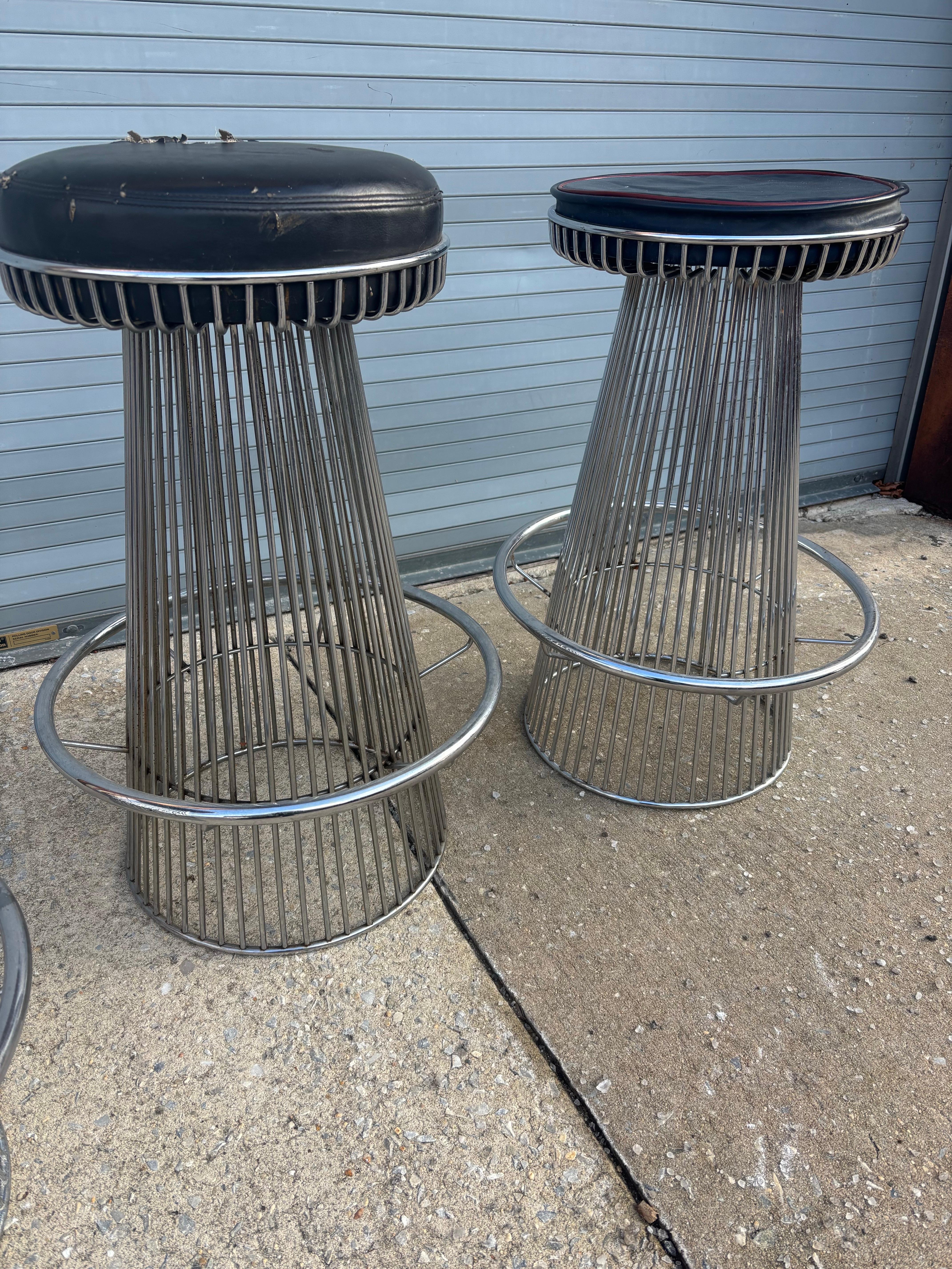 Arthur Umanoff for Contempory Shells Set of 3 Chrome Bar Stools 1