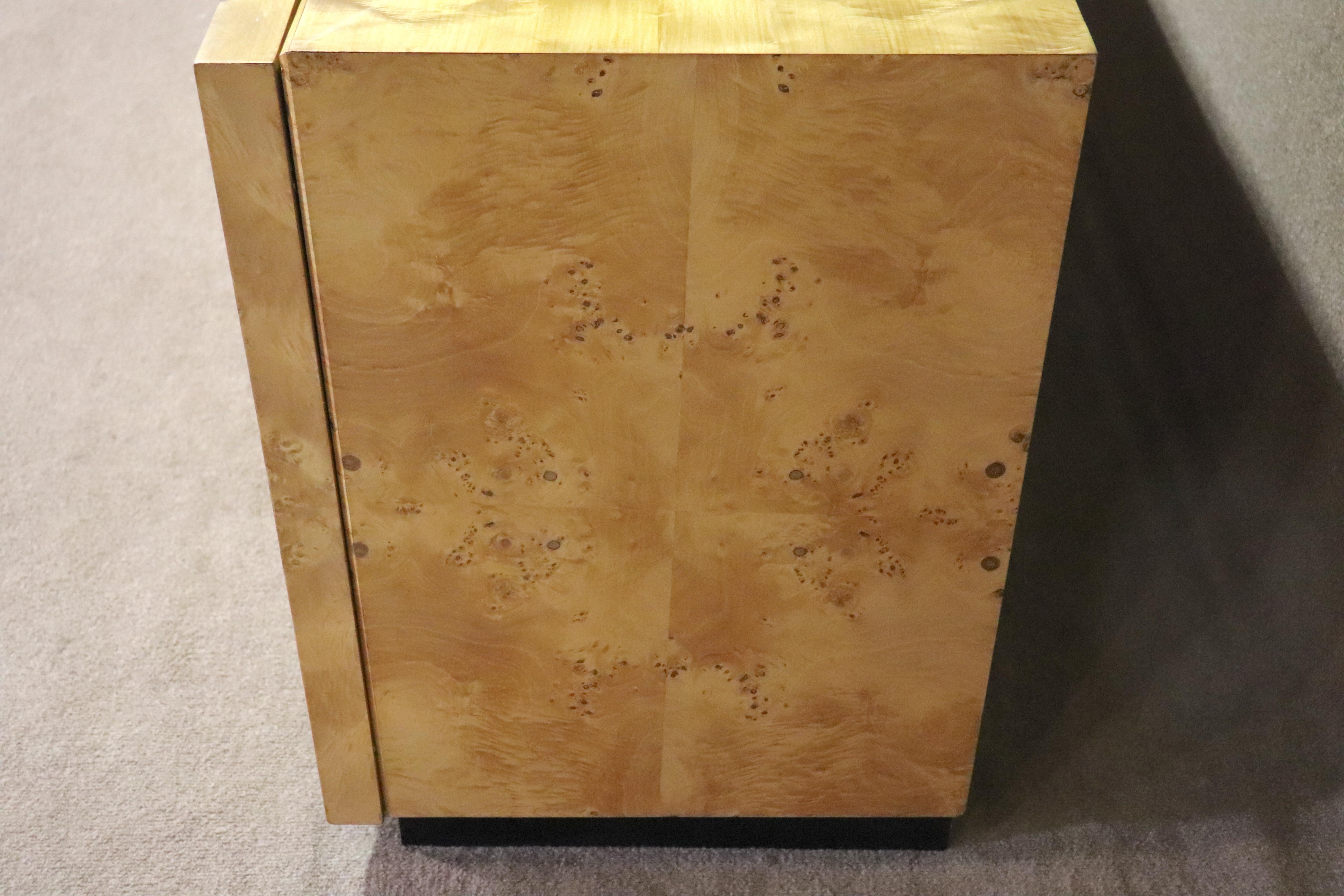 20th Century Arthur Umanoff for Dillingham Burl Sideboard For Sale