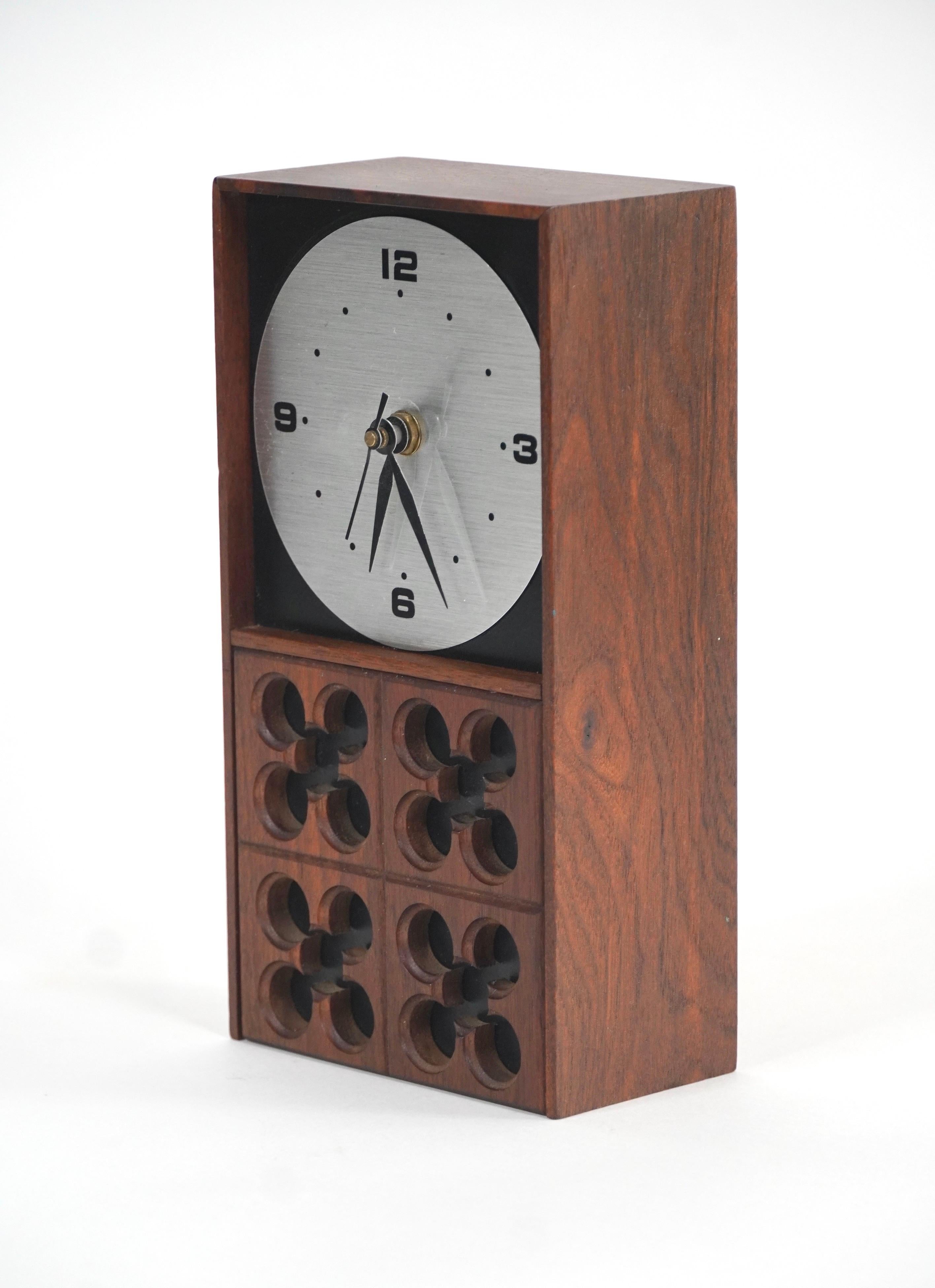 arthur umanoff howard miller clock