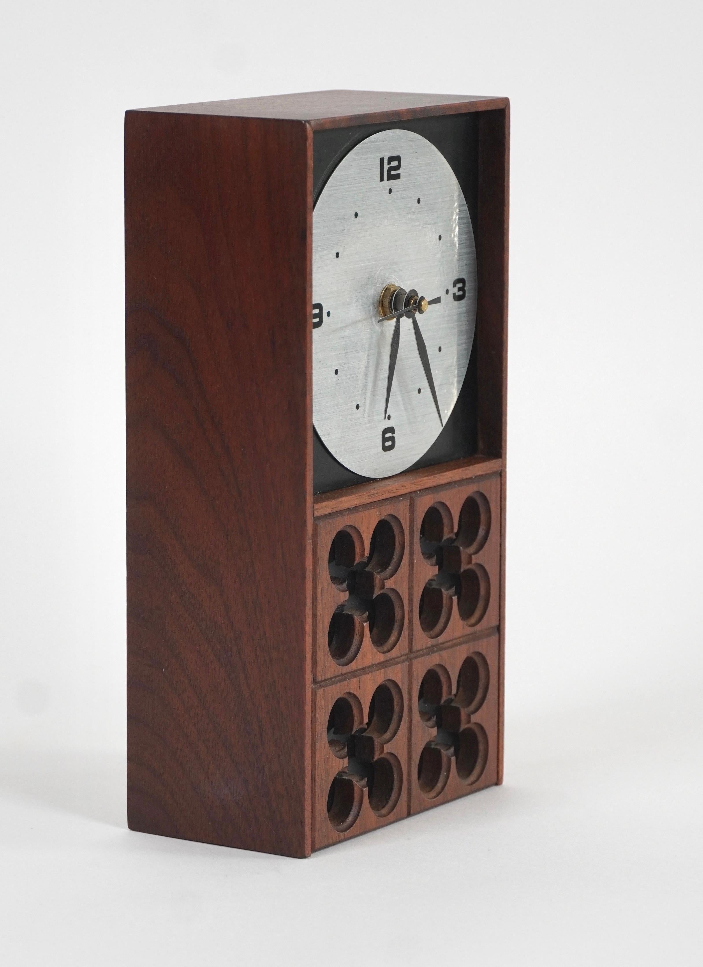 Mid-Century Modern Arthur Umanoff for Howard Miller Walnut Desk Clock