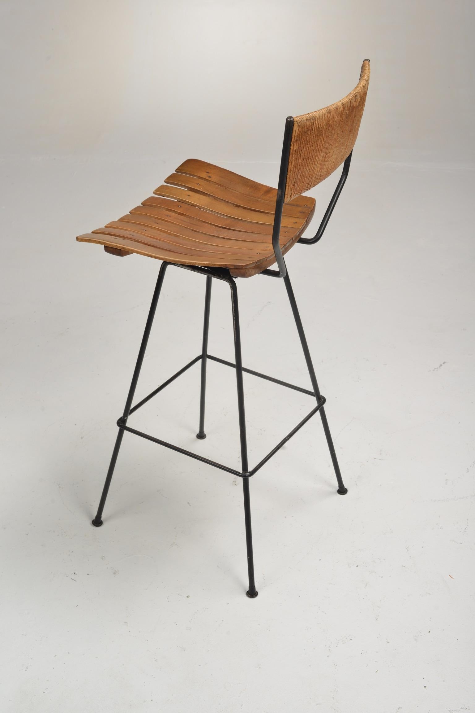 Mid-20th Century Arthur Umanoff for Raymor Iron Swivel Bar stools For Sale