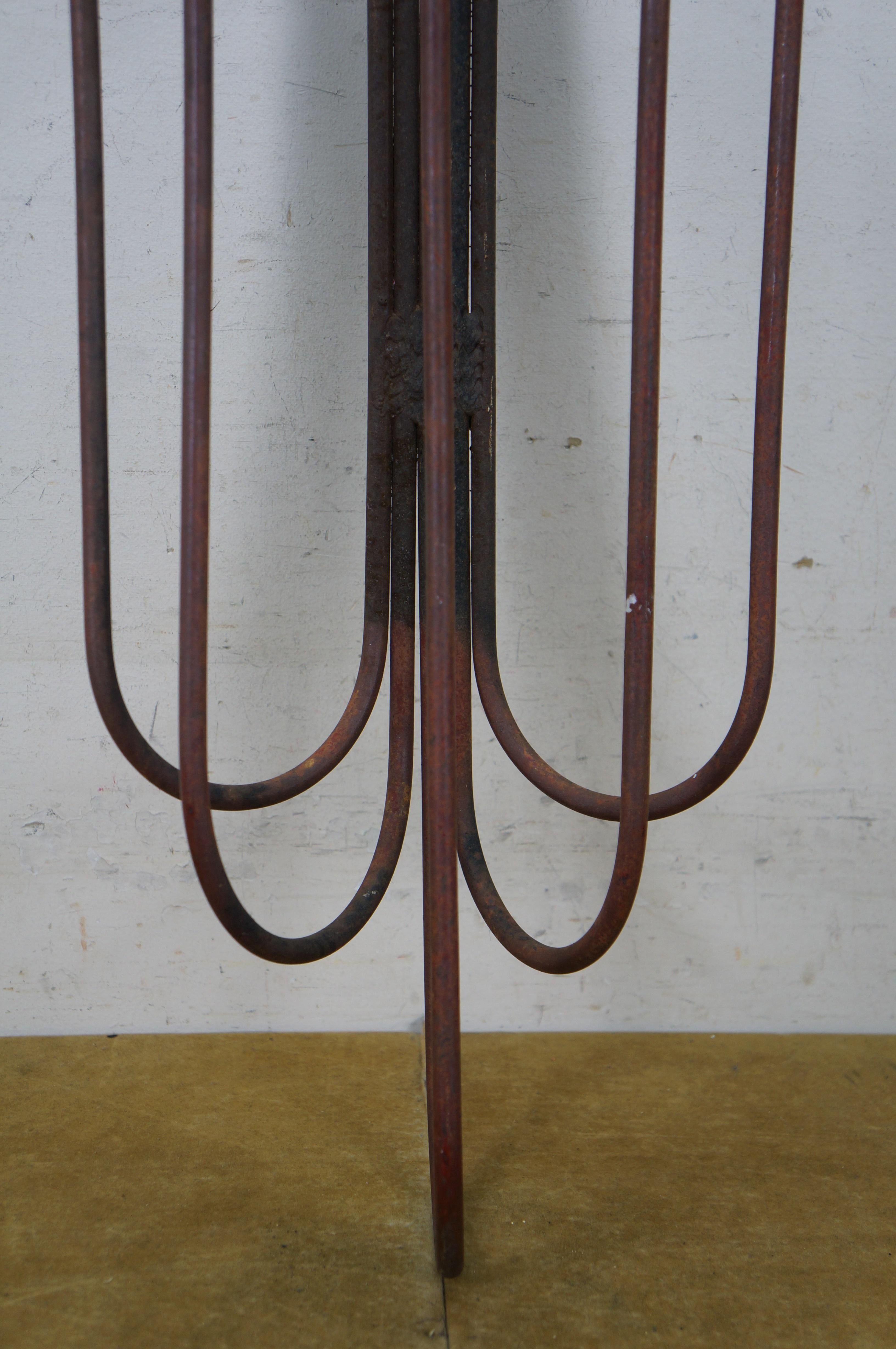 Arthur Umanoff für Raymor Rot Schmiedeeisen Wandleuchter Kandelaber 30