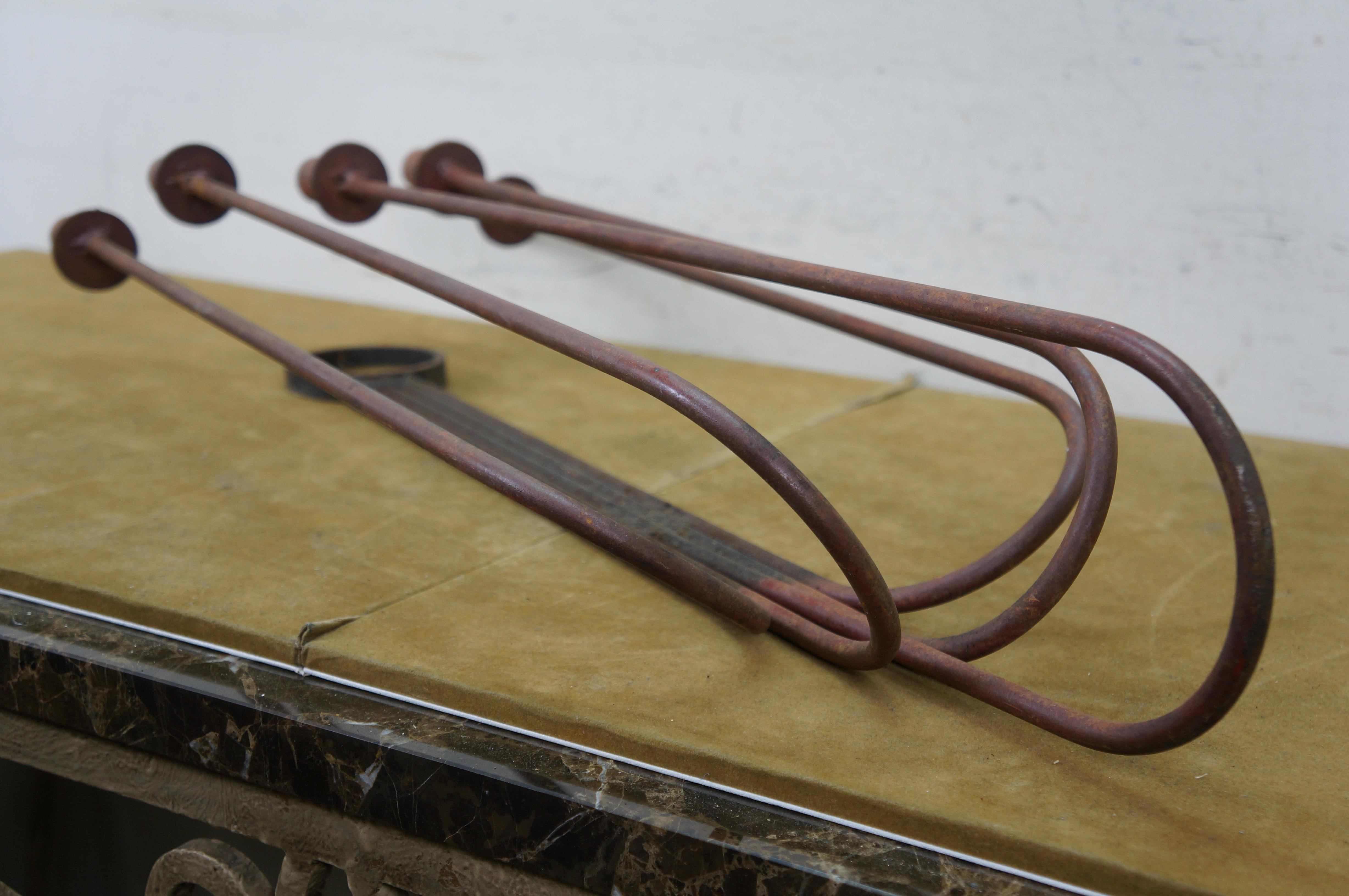 Arthur Umanoff für Raymor Rot Schmiedeeisen Wandleuchter Kandelaber 30