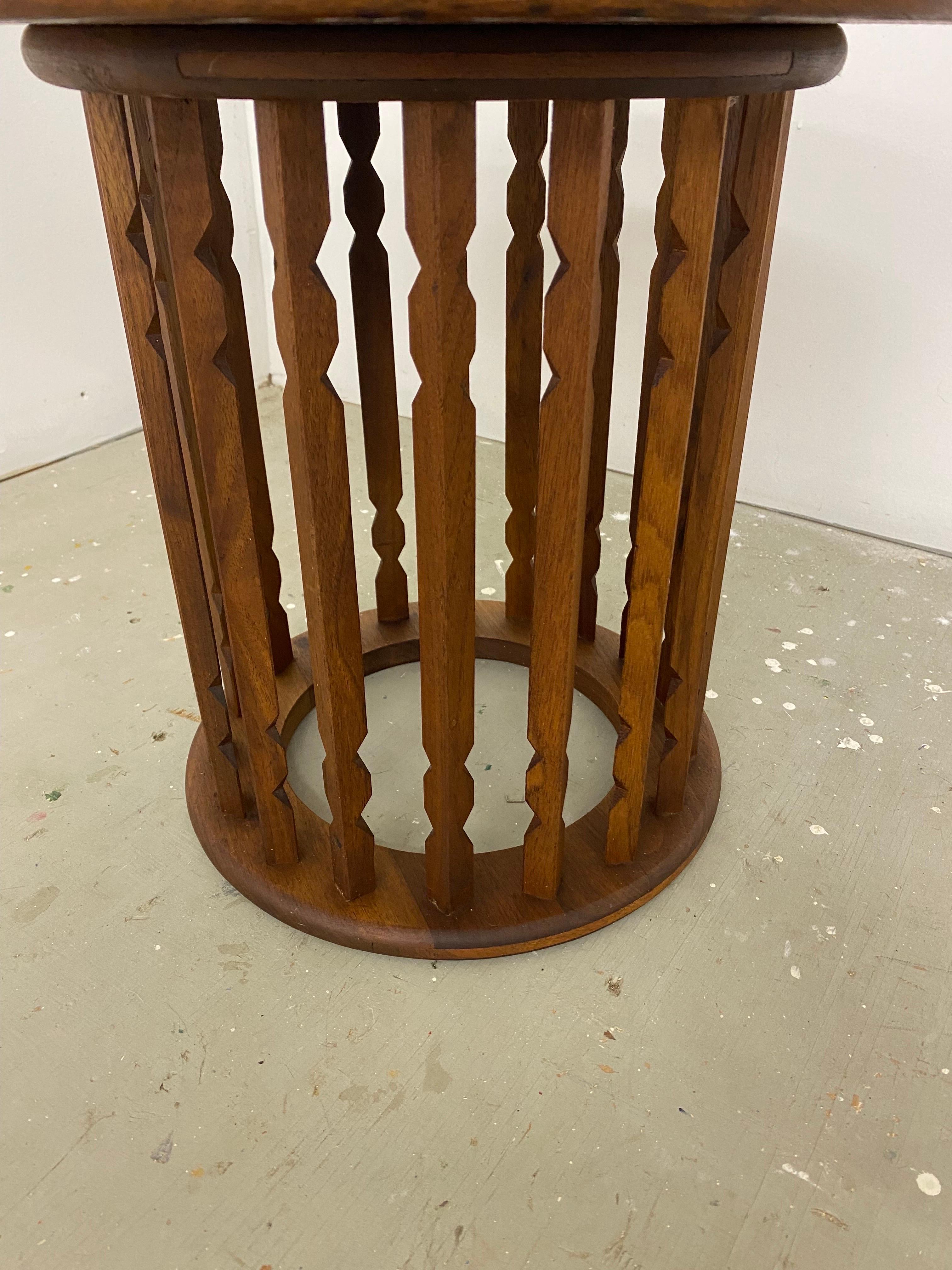 Mid-Century Modern Arthur Umanoff for Washington Woodcraft Walnut Side Table For Sale
