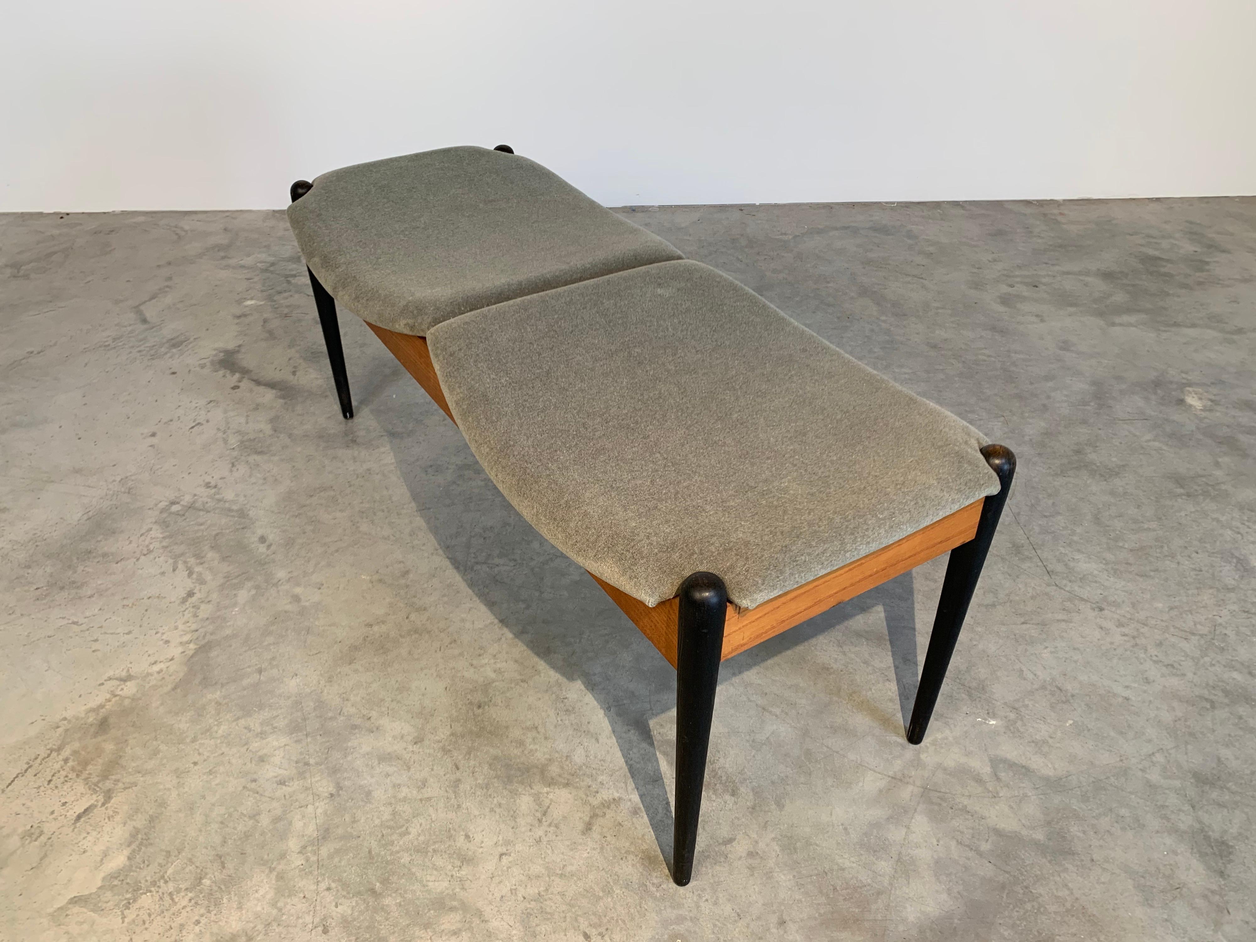 arthur umanoff bench