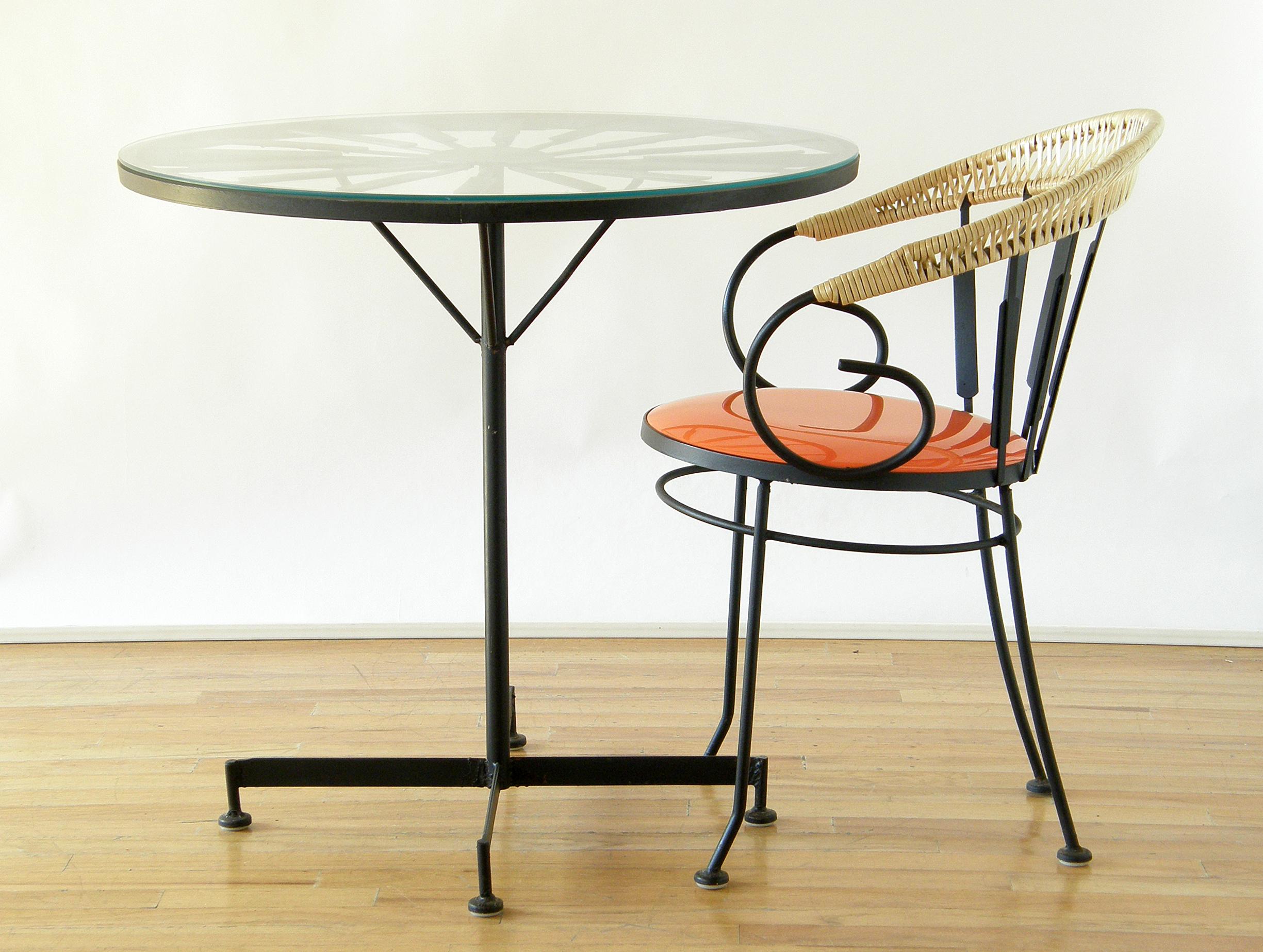 American Arthur Umanoff Mid-Century Modern Dinette Set Wrought Iron Table and Four Chairs