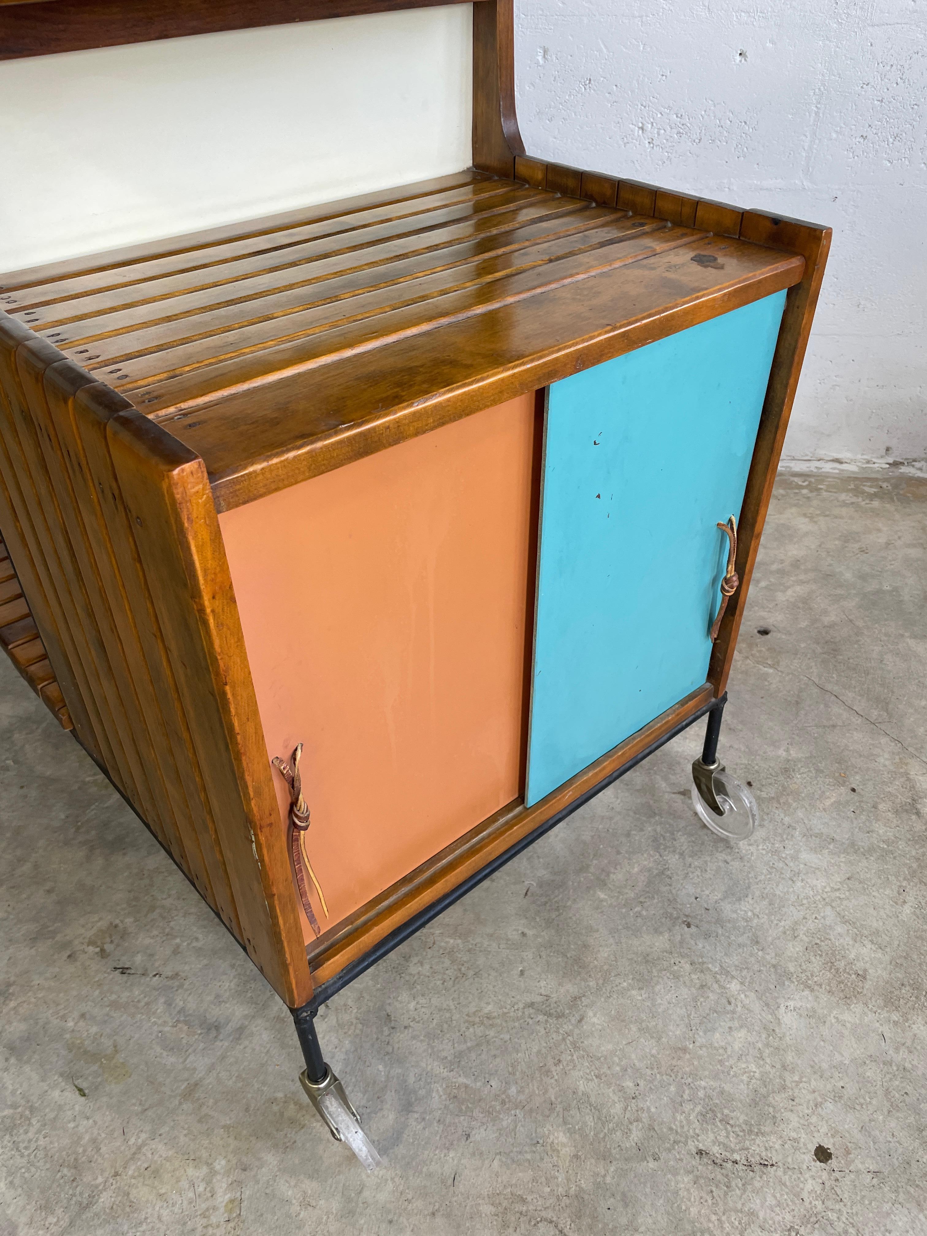 Carrito de bar Arthur Umanoff Mid Century Serving Moderno de mediados de siglo en venta