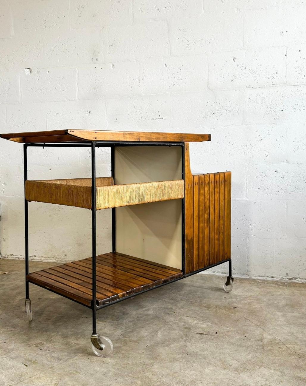 Carrito de bar Arthur Umanoff Mid Century Serving en venta 2