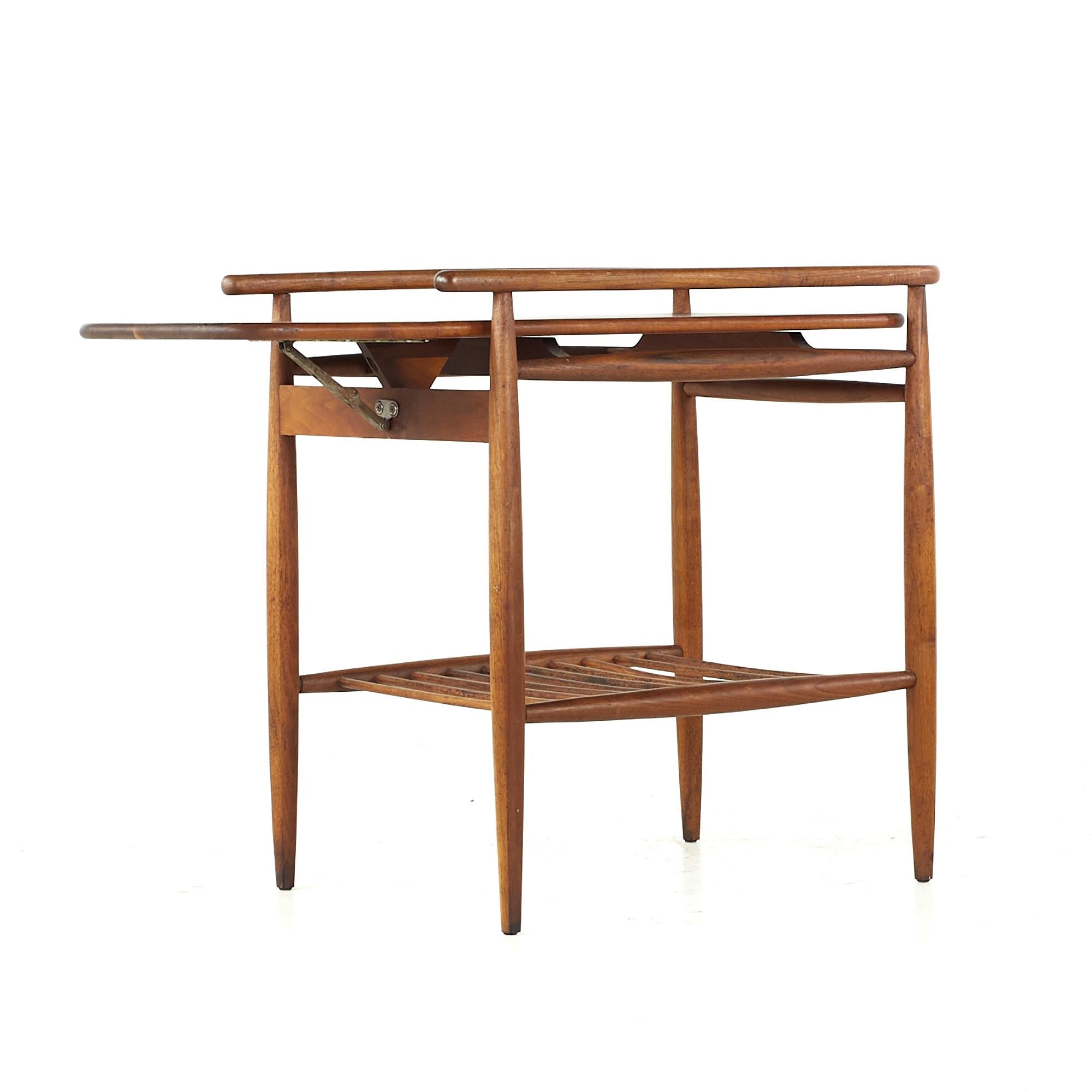 Arthur Umanoff Midcentury Walnut Bar Cart In Good Condition For Sale In Countryside, IL