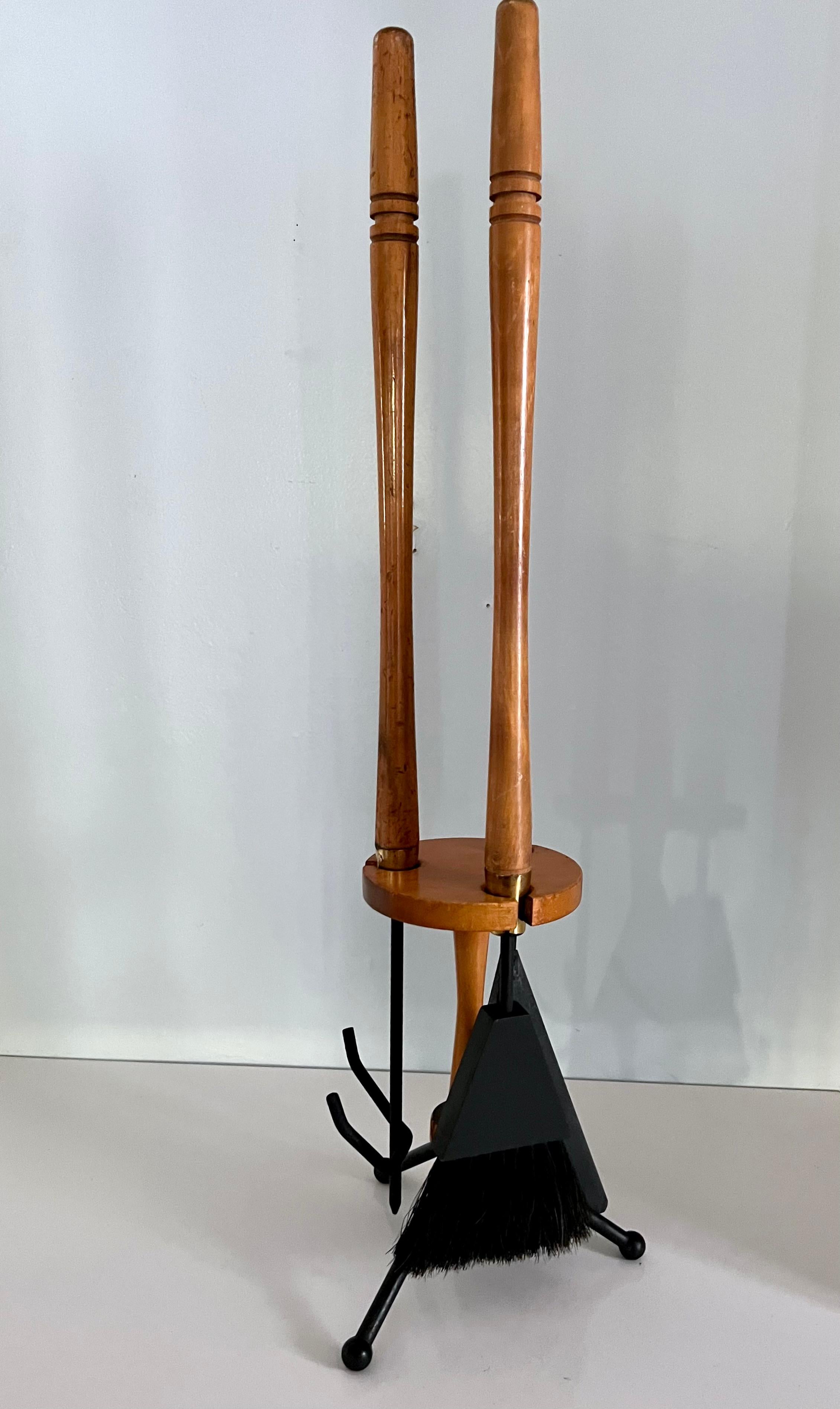 Arthur Umanoff Modernist Wooden Fireplace Tools in Wooden Stand In Good Condition For Sale In Los Angeles, CA