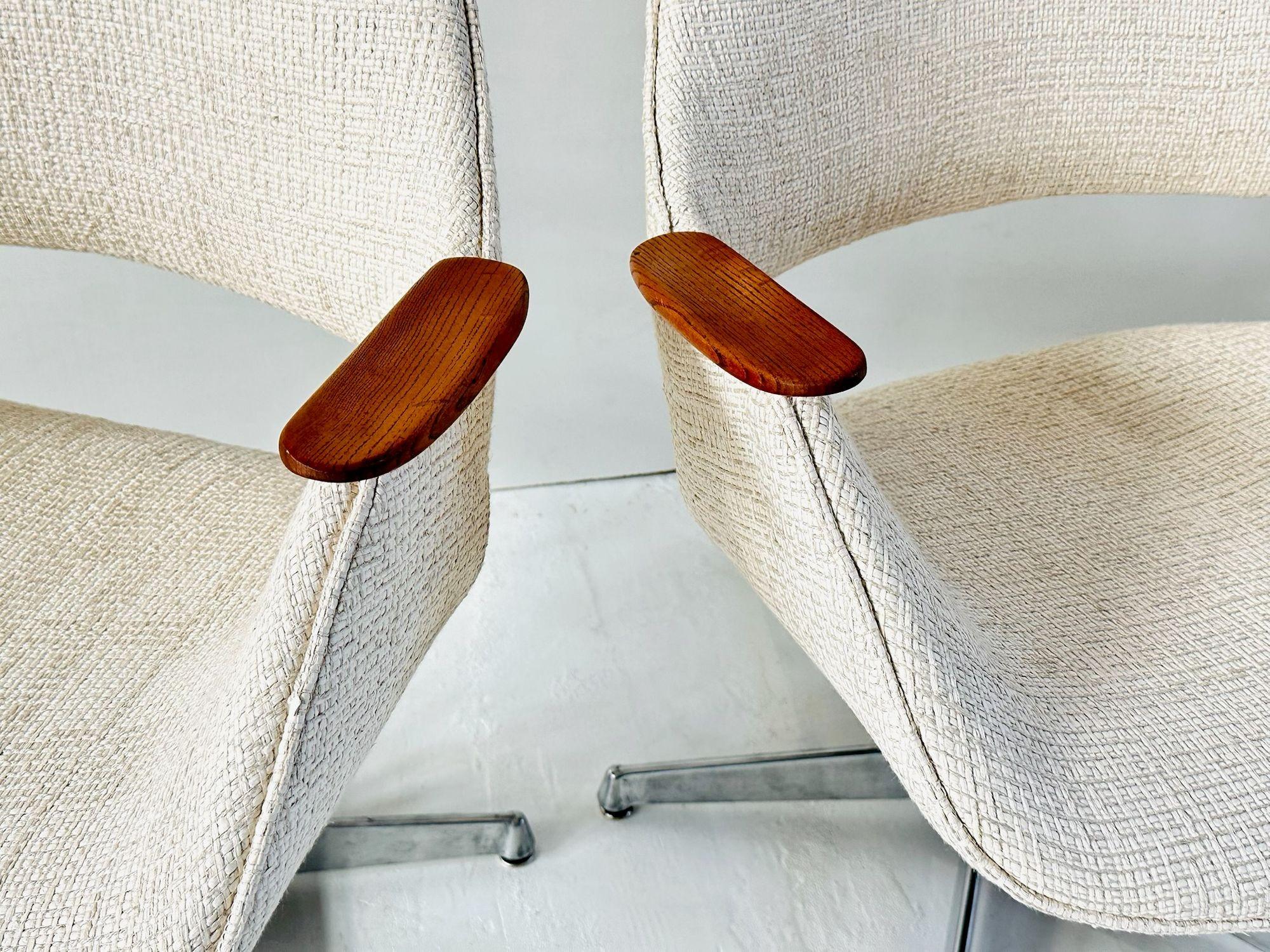 Arthur Umanoff Paar Lounge-/Schreibtischstühle, 1960 im Angebot 4