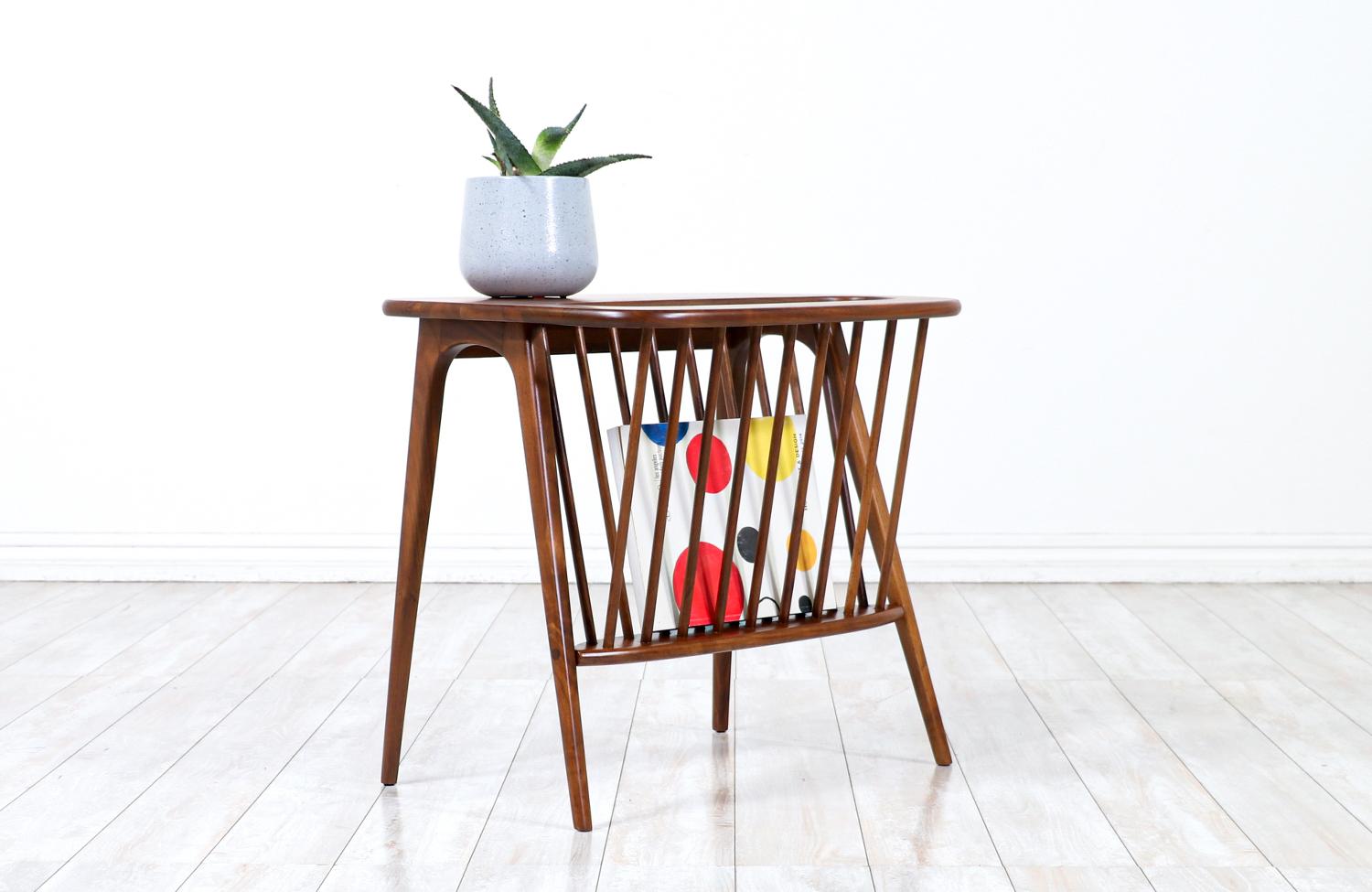 American Arthur Umanoff Sculpted Walnut Side Table with Magazine Rack for Washington Wood For Sale