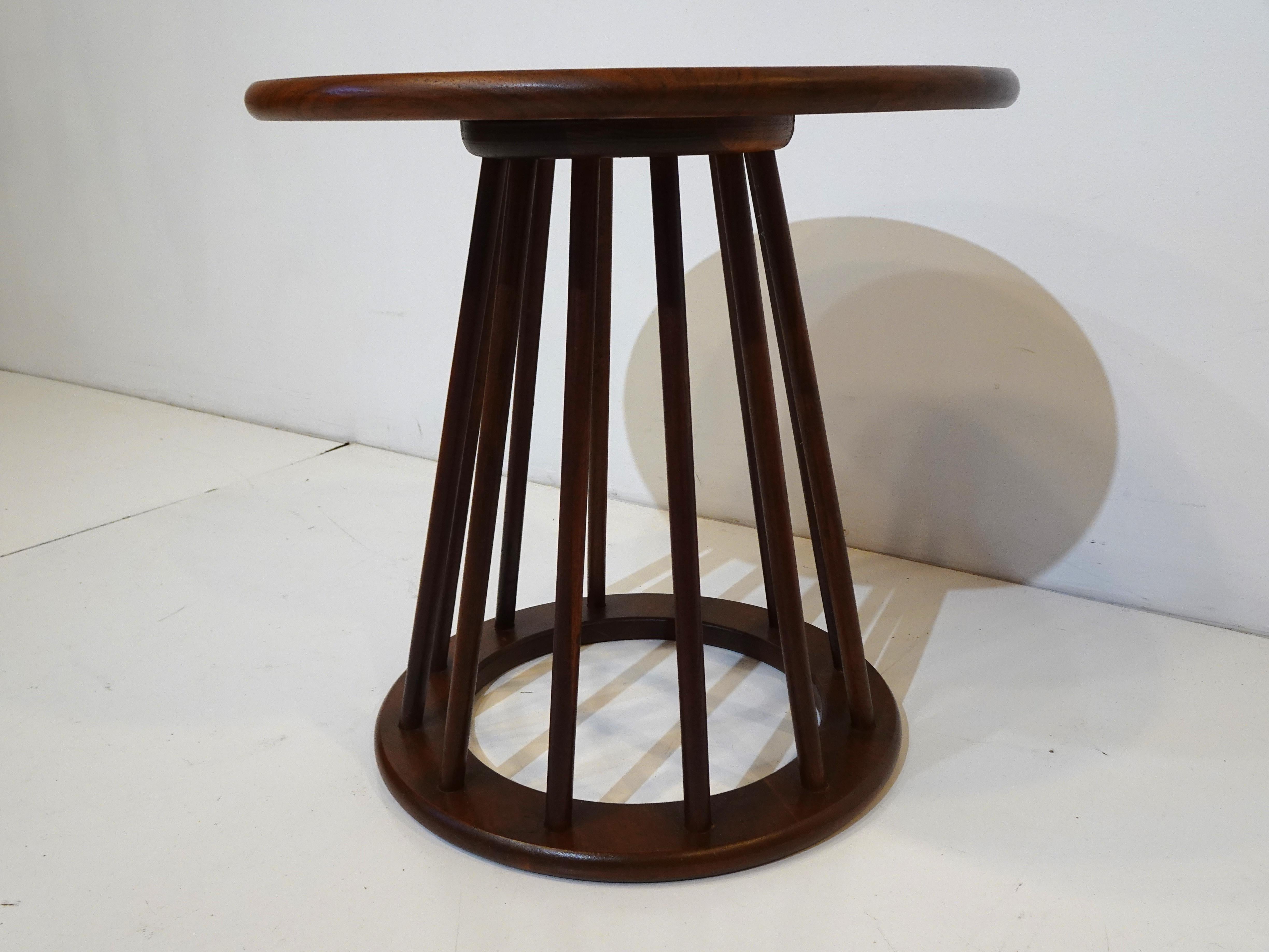 20th Century Arthur Umanoff Spindle Base Walnut Side / End Table