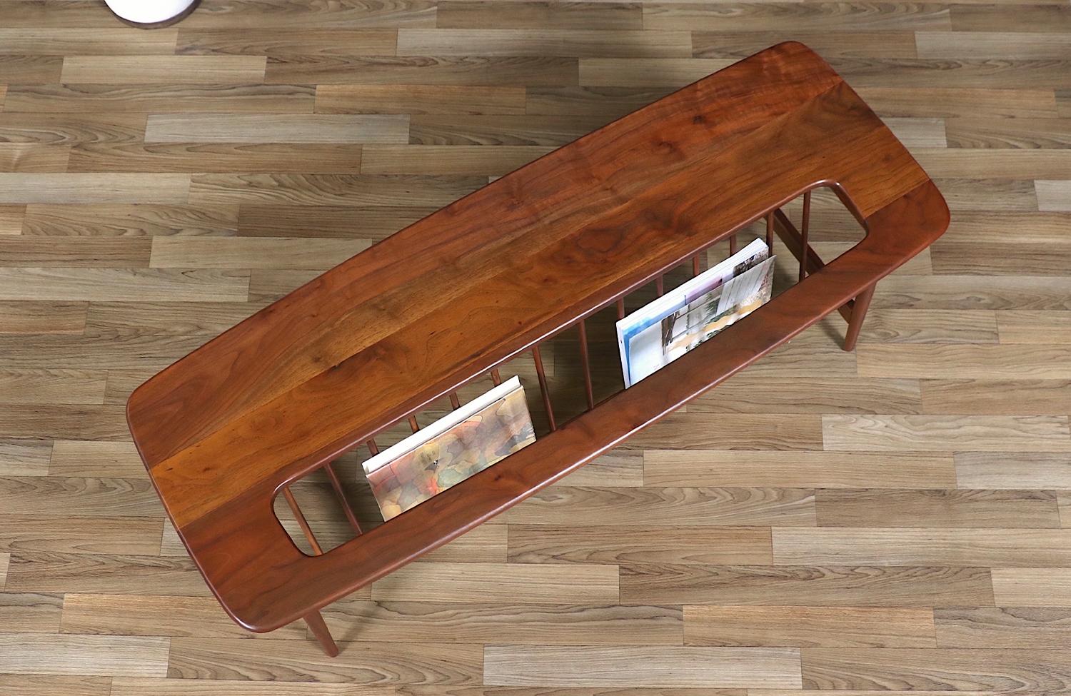 Expertly Restored - Arthur Umanoff Spindle Coffee Table w/ Magazine Shelf For Sale 1