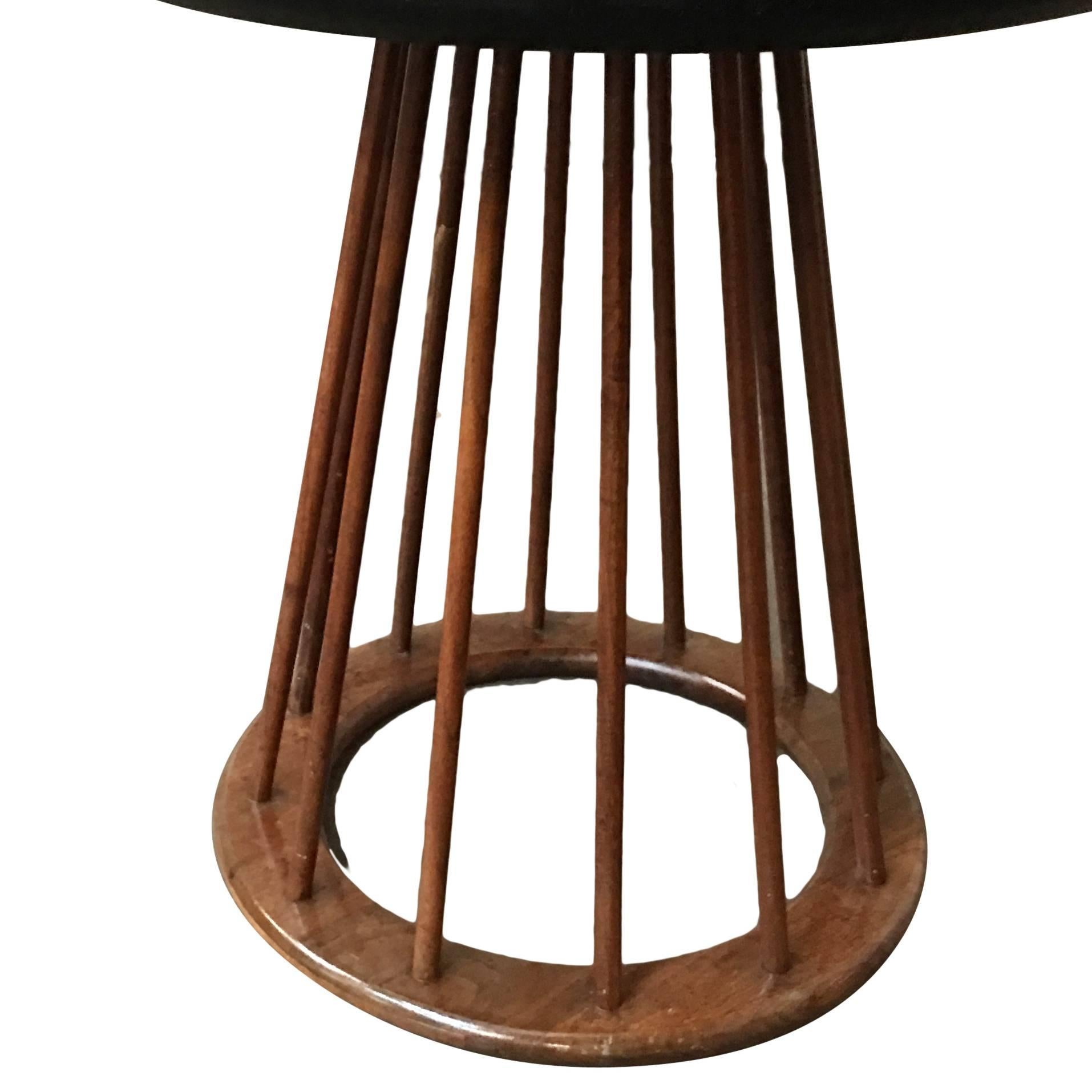Arthur Umanoff designed spindle side table with black lacquer top made by maker Washington Woodcraft.
 