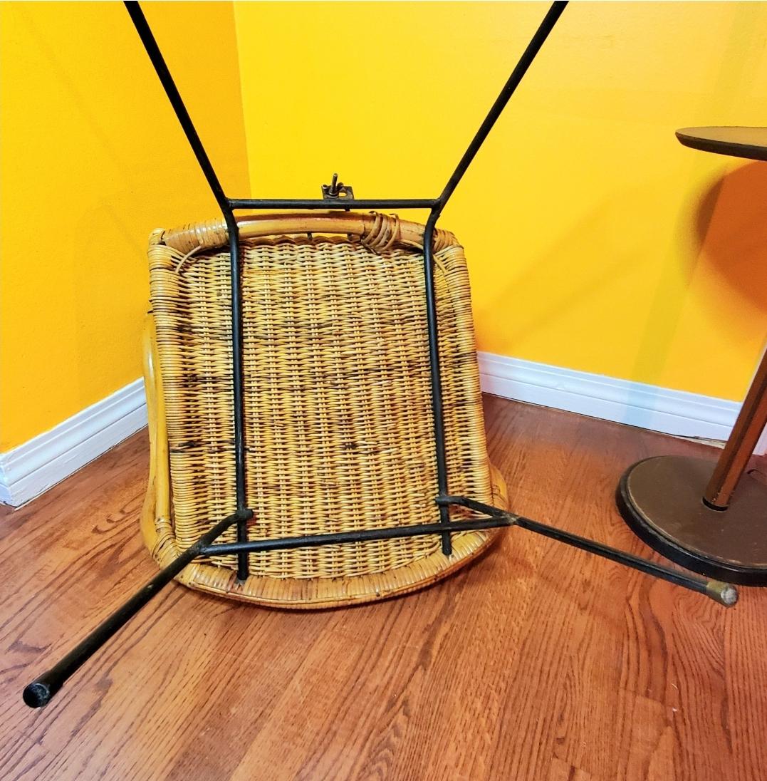 Arthur Umanoff Style Vintage Basket Chair For Sale 1