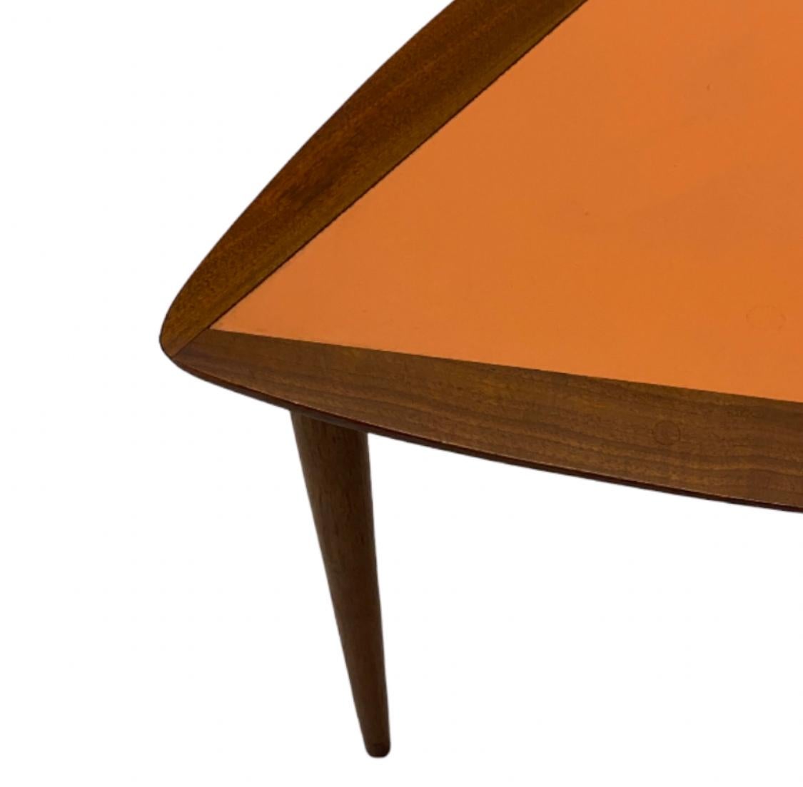 Arthur Umanoff Walnut Triangular Side Table In Good Condition In Brooklyn, NY