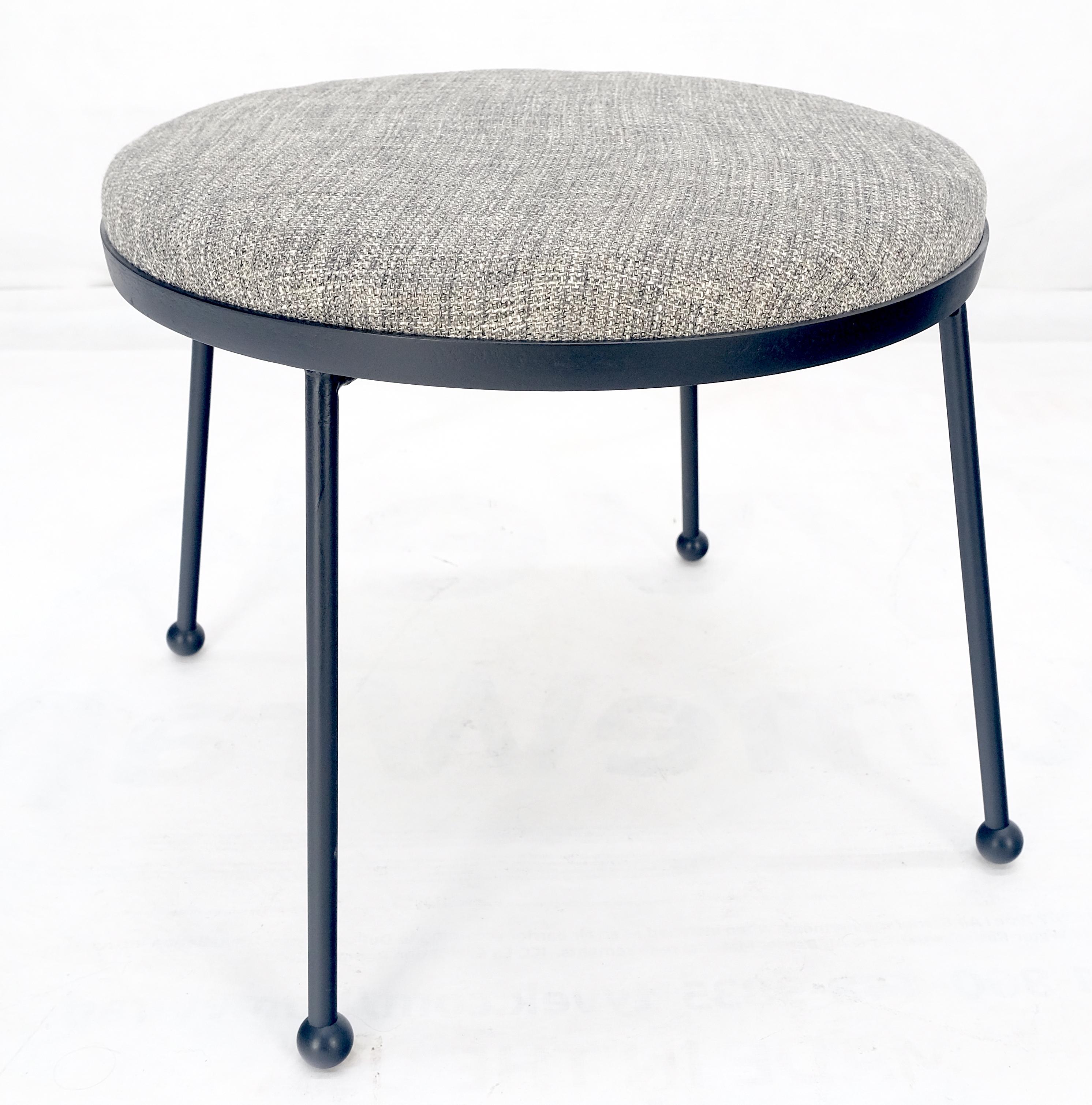 ¡Arthur Umanoff Pata de Alambre Taburete Compacto Redondo Moderno de mediados de siglo MINT! en Excelente estado para la venta en Rockaway, NJ